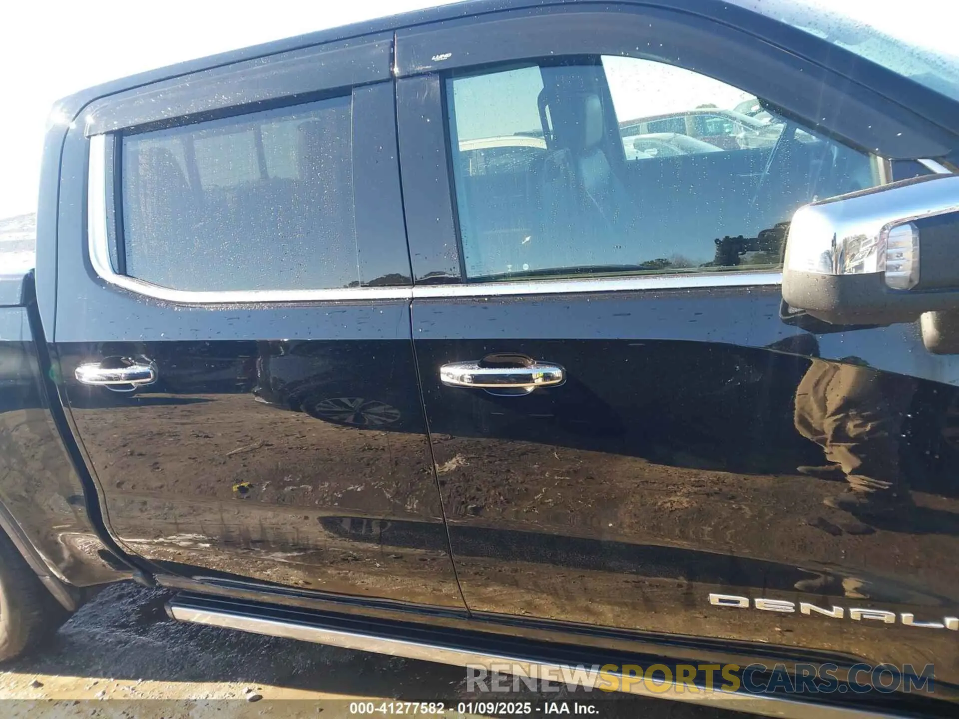 14 Photograph of a damaged car 1GTU9FELXKZ172144 GMC SIERRA 1500 2019
