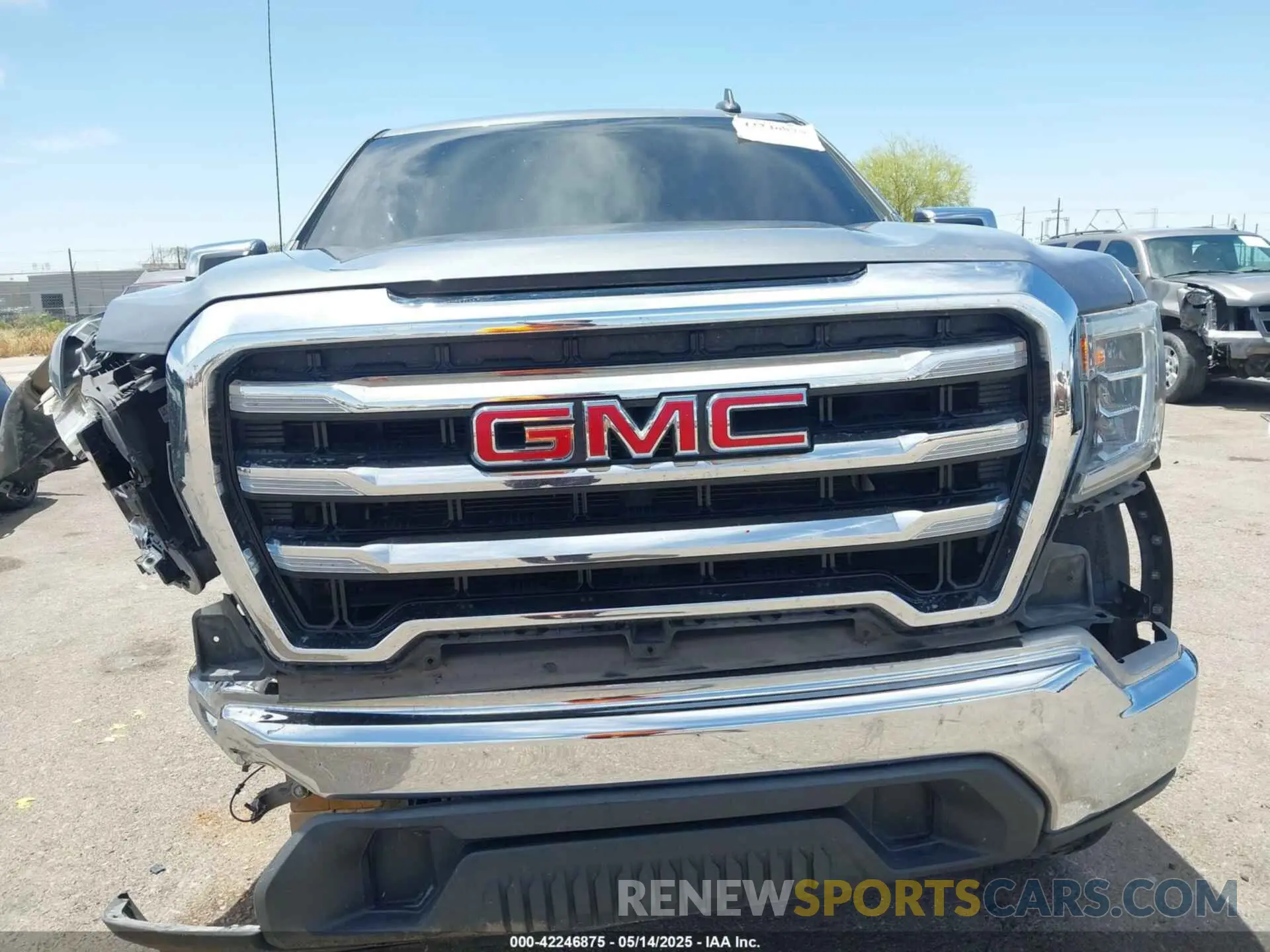 13 Photograph of a damaged car 3GTP8BED3KG240124 GMC SIERRA 1500 2019