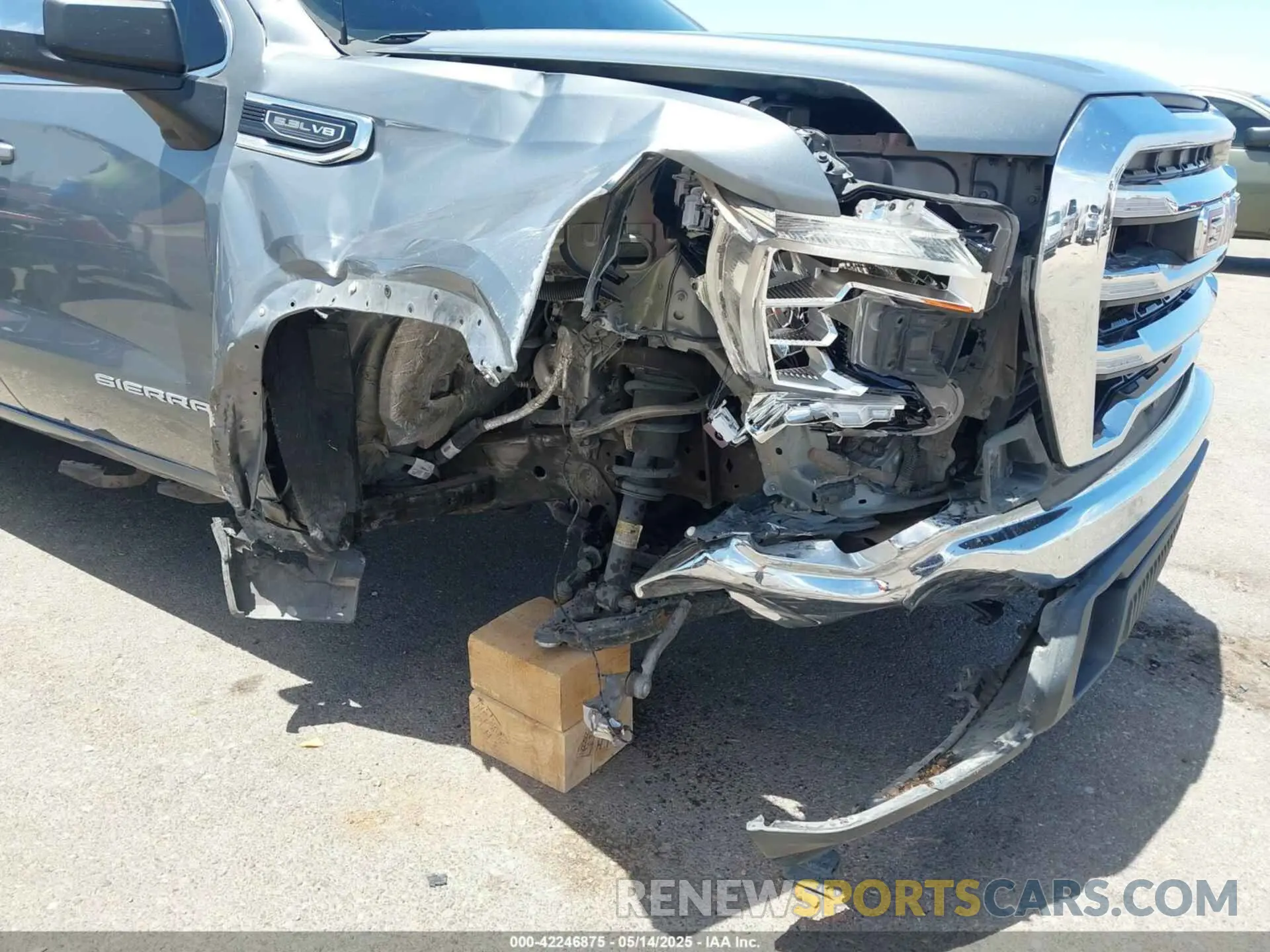6 Photograph of a damaged car 3GTP8BED3KG240124 GMC SIERRA 1500 2019
