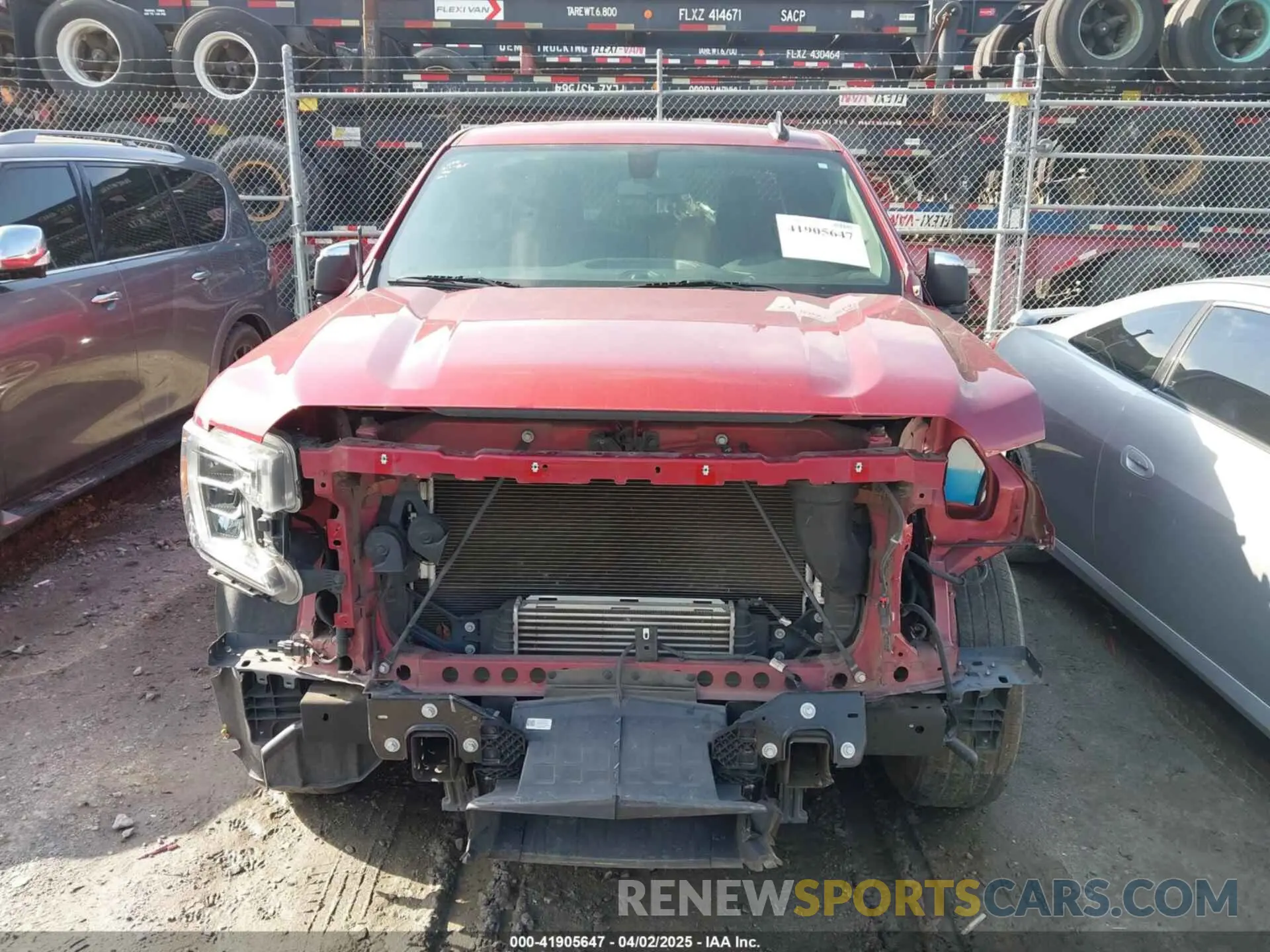 12 Photograph of a damaged car 3GTP8BEK7KG240884 GMC SIERRA 1500 2019