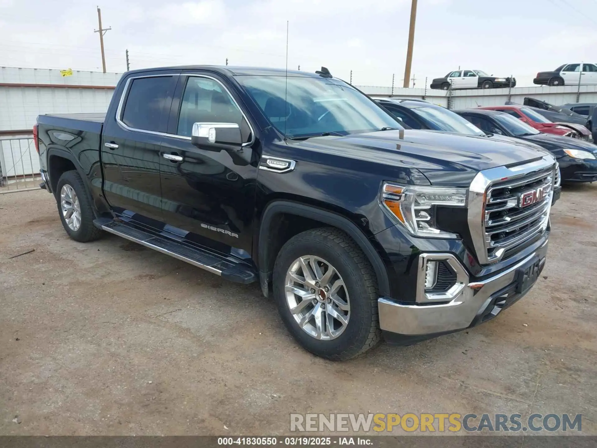 1 Photograph of a damaged car 3GTP8DED2KG162561 GMC SIERRA 1500 2019