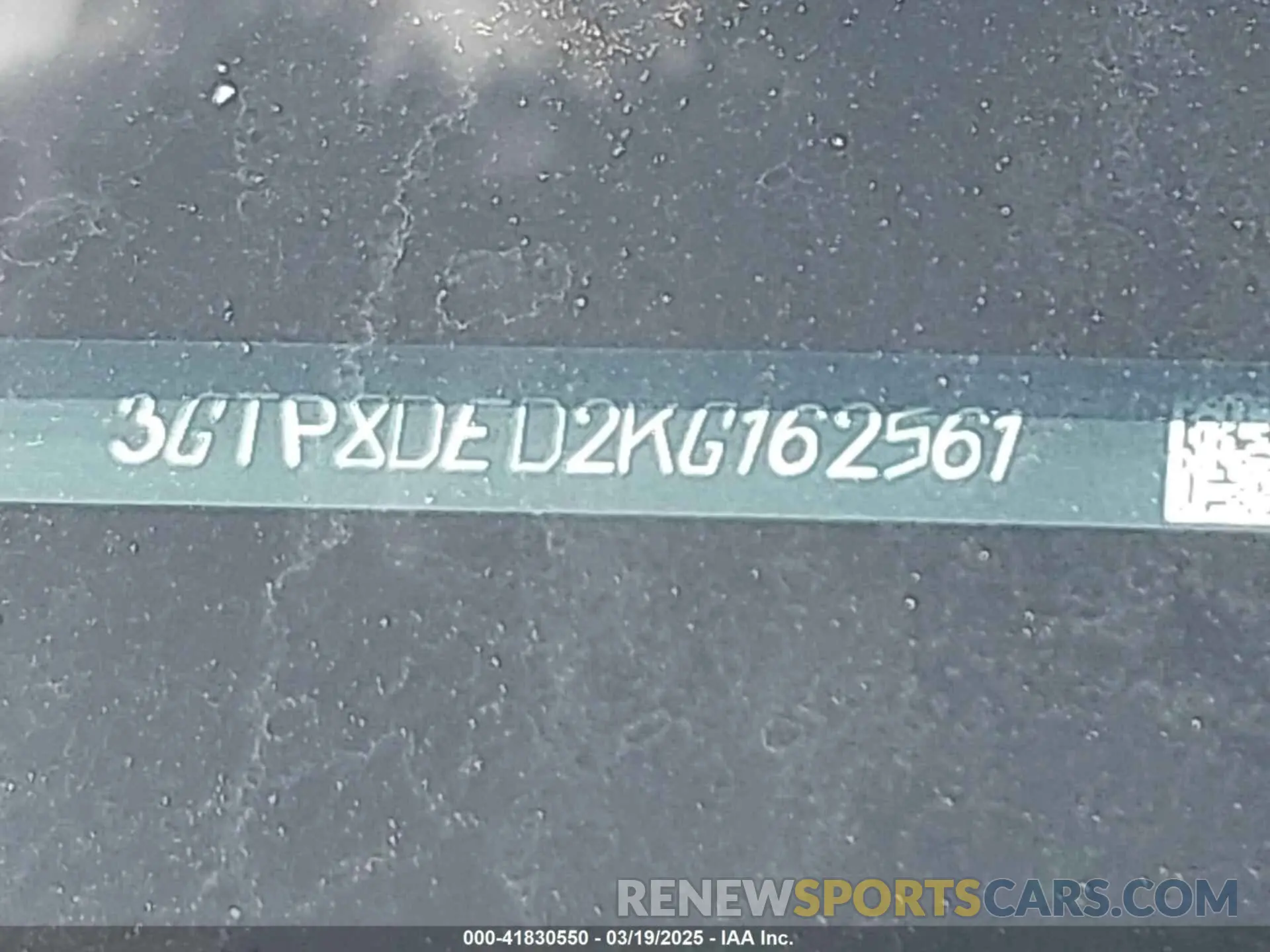 9 Photograph of a damaged car 3GTP8DED2KG162561 GMC SIERRA 1500 2019