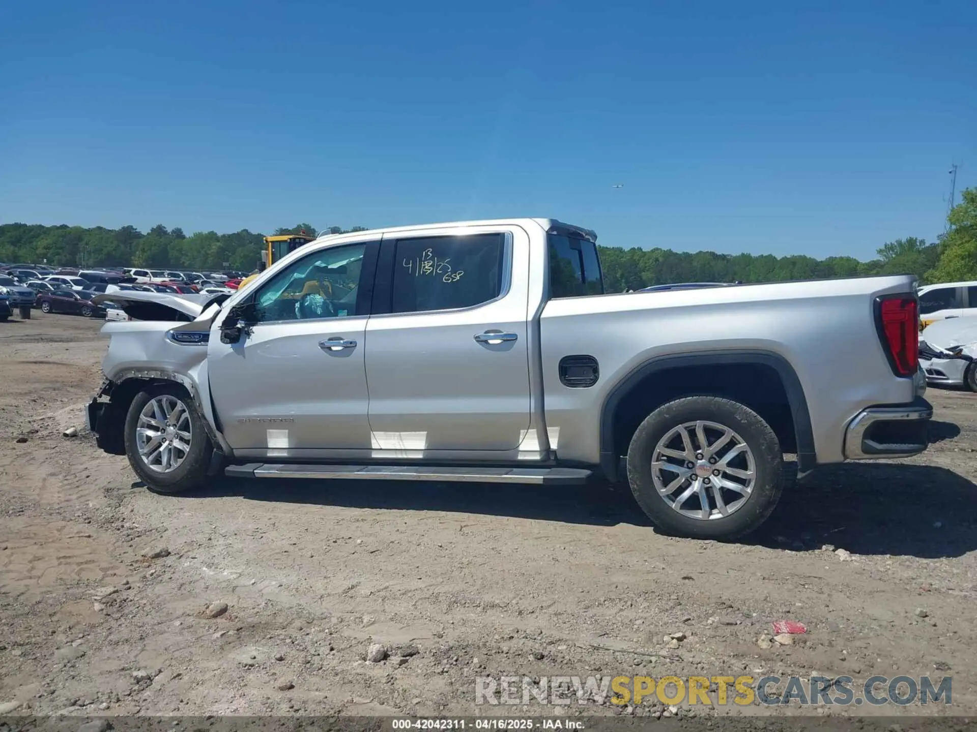 14 Photograph of a damaged car 3GTP8DED5KG229850 GMC SIERRA 1500 2019