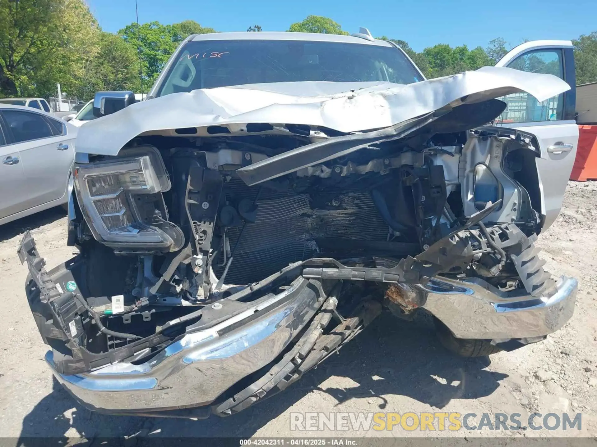 6 Photograph of a damaged car 3GTP8DED5KG229850 GMC SIERRA 1500 2019