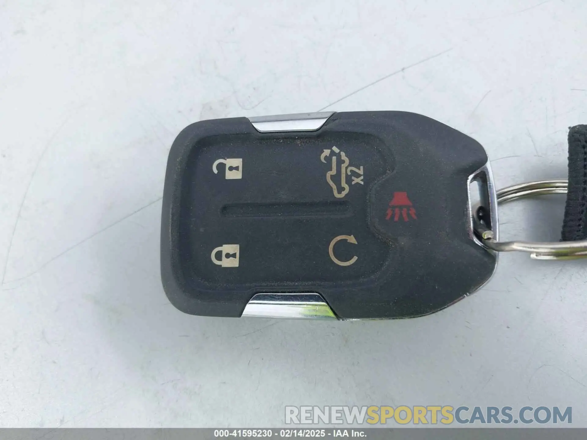 11 Photograph of a damaged car 3GTP8DED7KG273395 GMC SIERRA 1500 2019