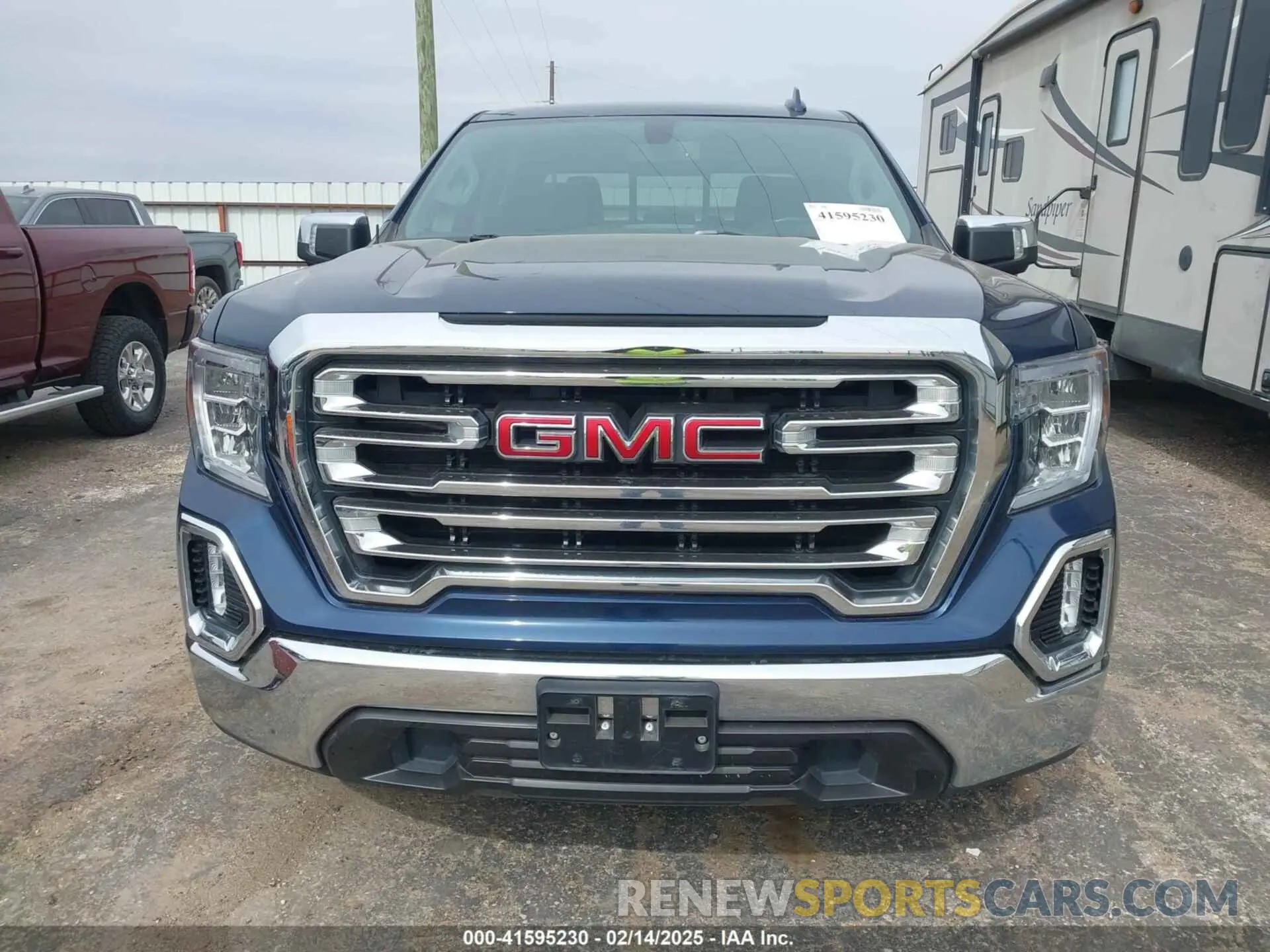 12 Photograph of a damaged car 3GTP8DED7KG273395 GMC SIERRA 1500 2019