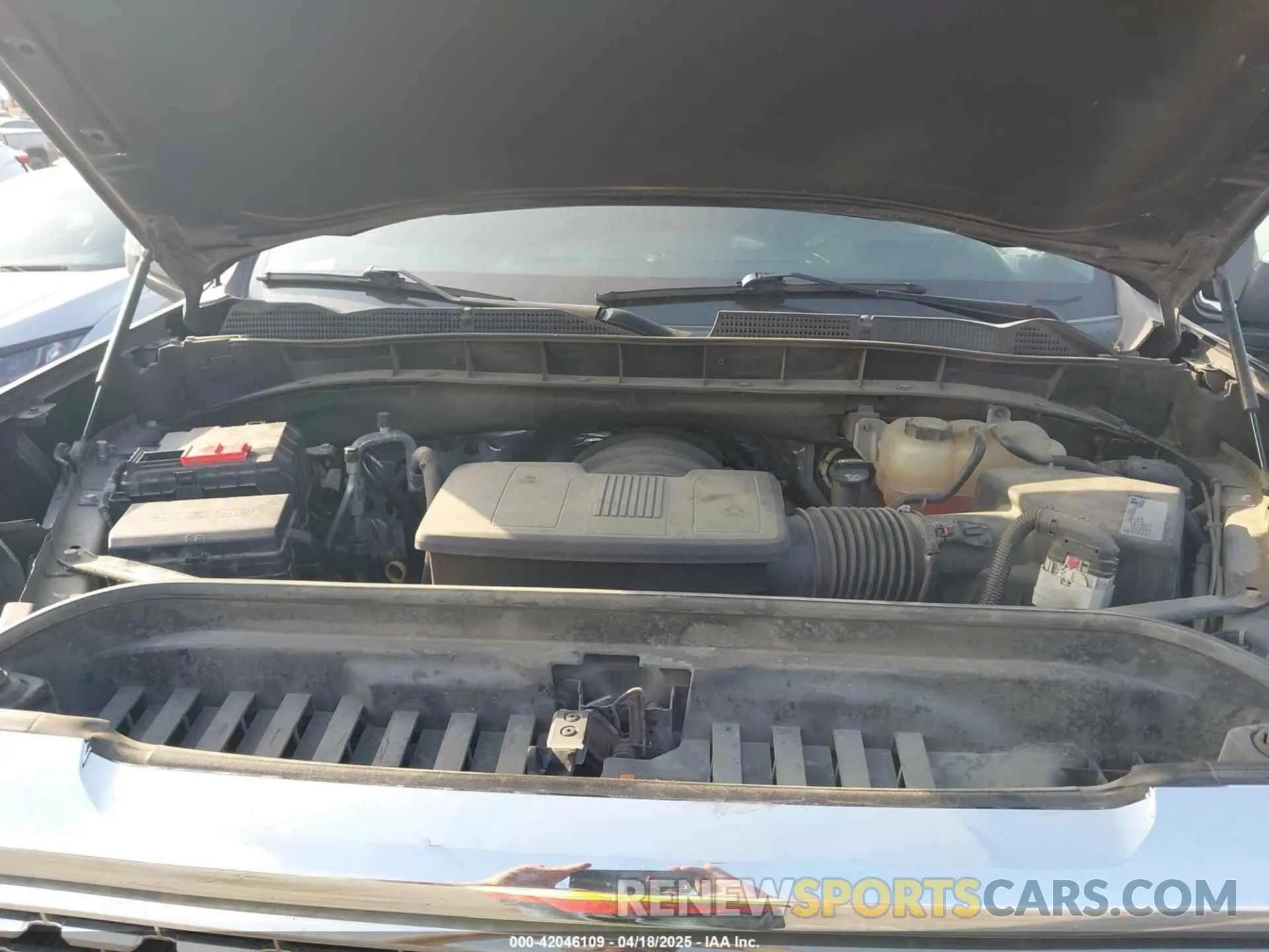 10 Photograph of a damaged car 3GTP8FED7KG215749 GMC SIERRA 1500 2019