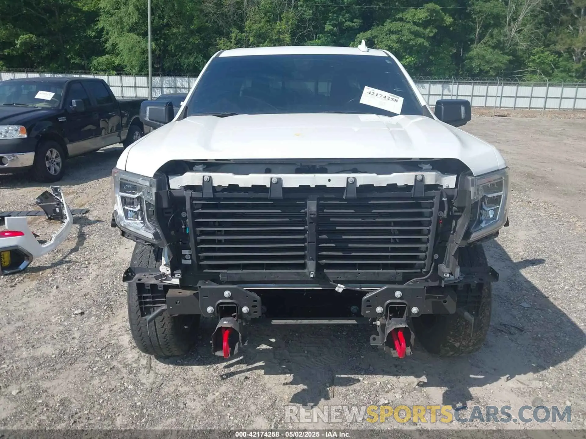 13 Photograph of a damaged car 3GTP9EEL2KG203958 GMC SIERRA 1500 2019