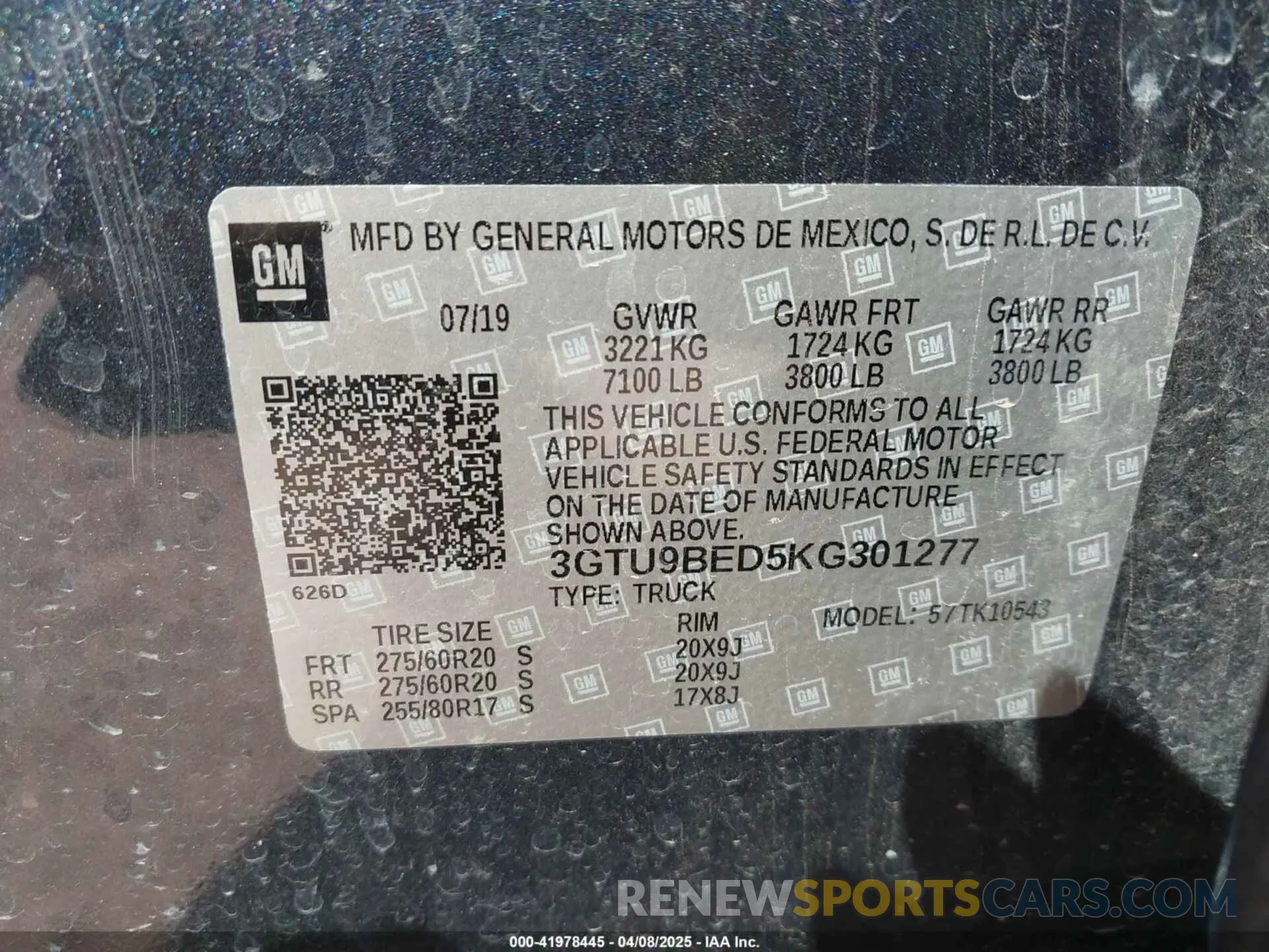 9 Photograph of a damaged car 3GTU9BED5KG301277 GMC SIERRA 1500 2019