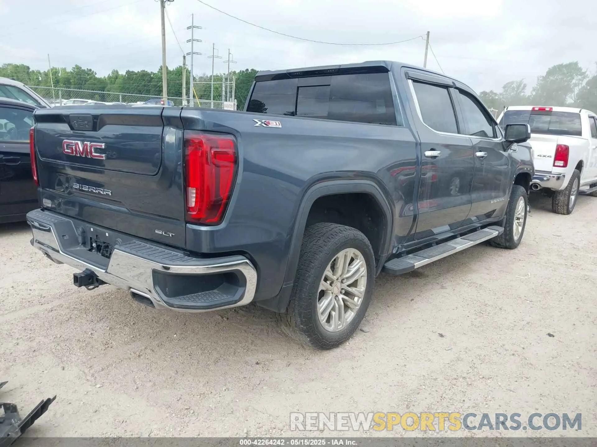 4 Photograph of a damaged car 3GTU9DED0KG200787 GMC SIERRA 1500 2019
