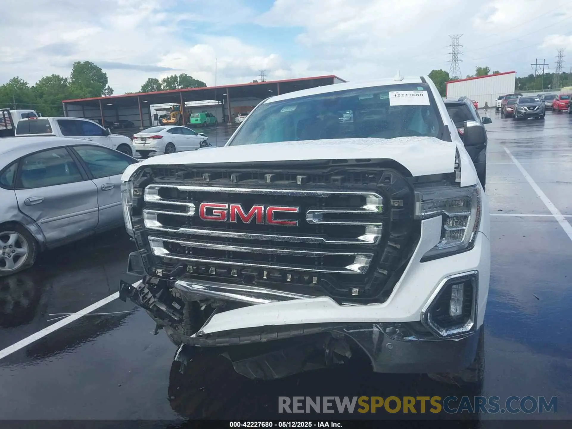 11 Photograph of a damaged car 3GTU9DED3KG195956 GMC SIERRA 1500 2019