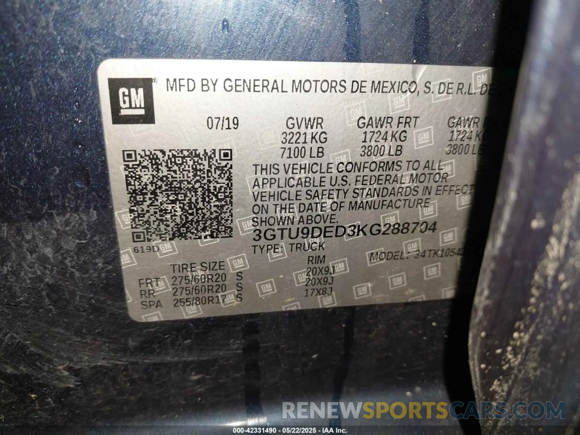 9 Photograph of a damaged car 3GTU9DED3KG288704 GMC SIERRA 1500 2019