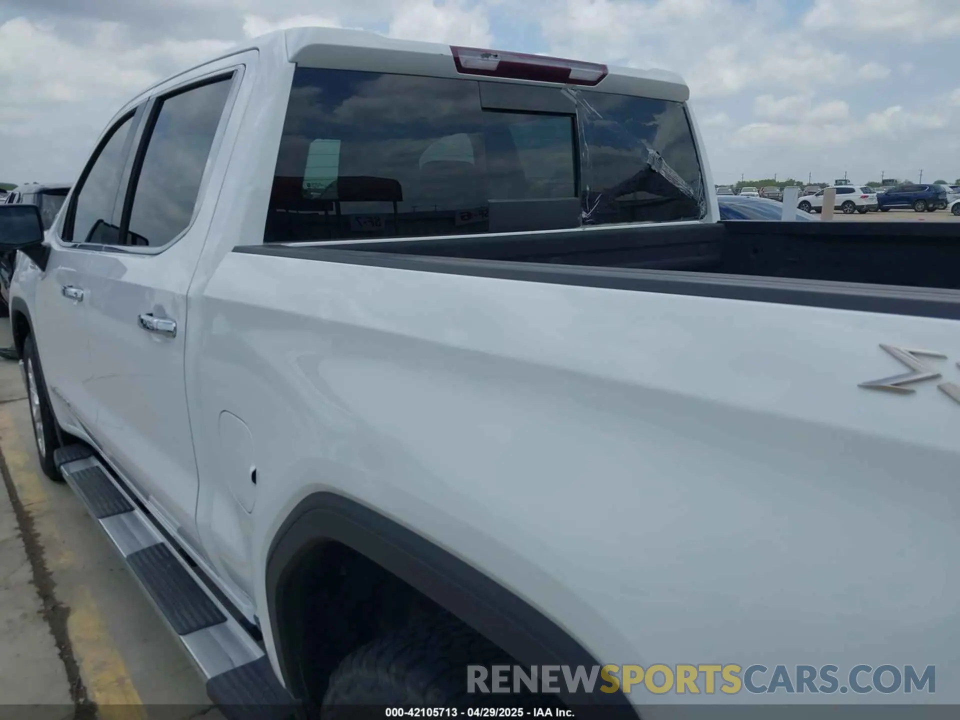 20 Photograph of a damaged car 3GTU9DED4KG197425 GMC SIERRA 1500 2019