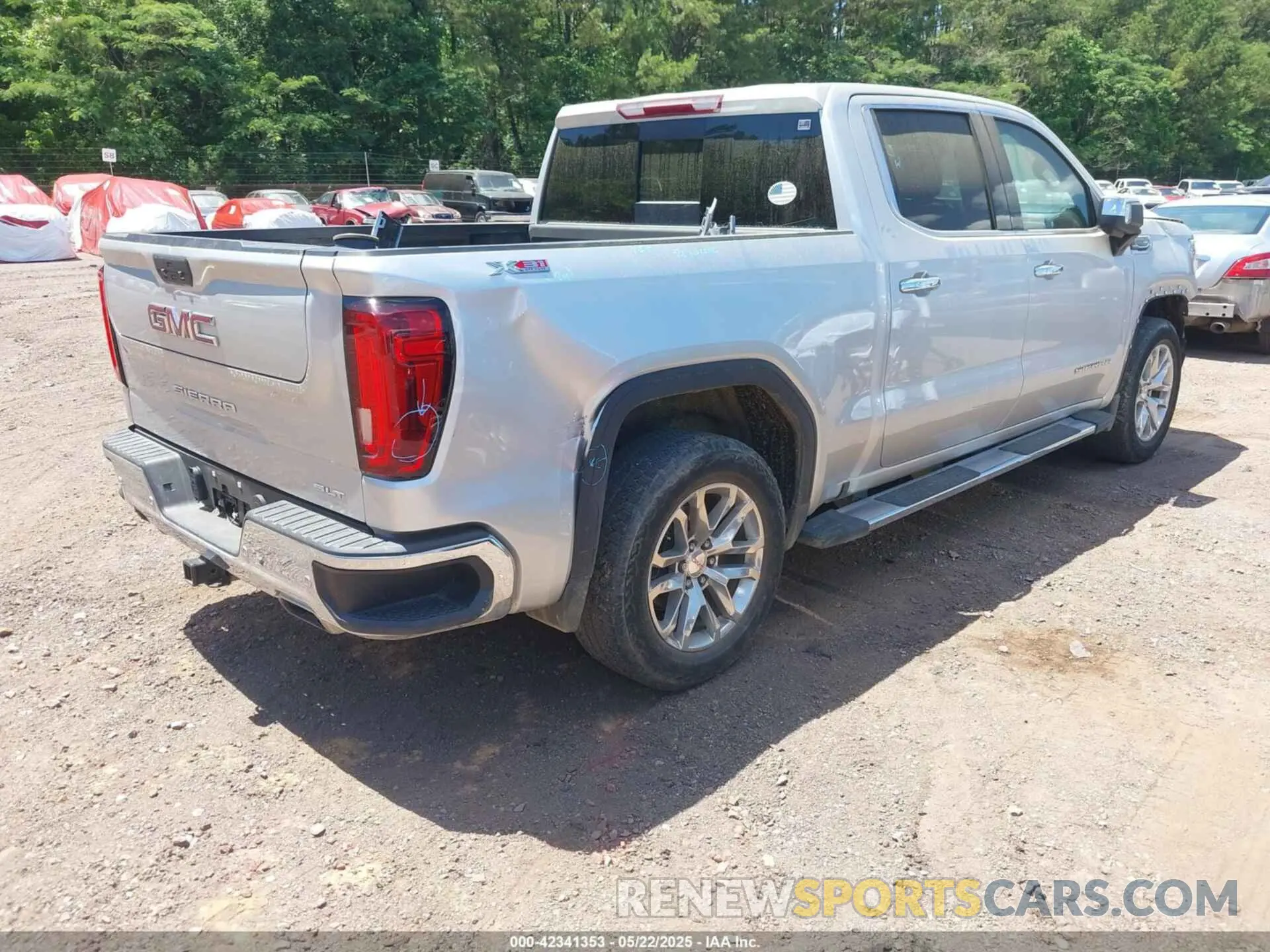 4 Photograph of a damaged car 3GTU9DED4KG203496 GMC SIERRA 1500 2019