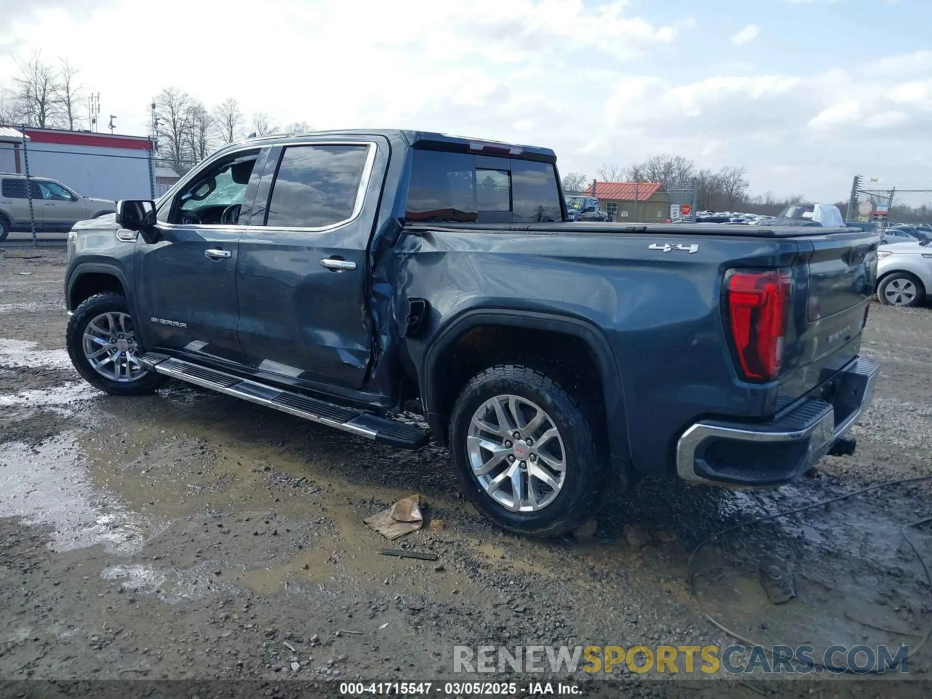 3 Photograph of a damaged car 3GTU9DED6KG226228 GMC SIERRA 1500 2019