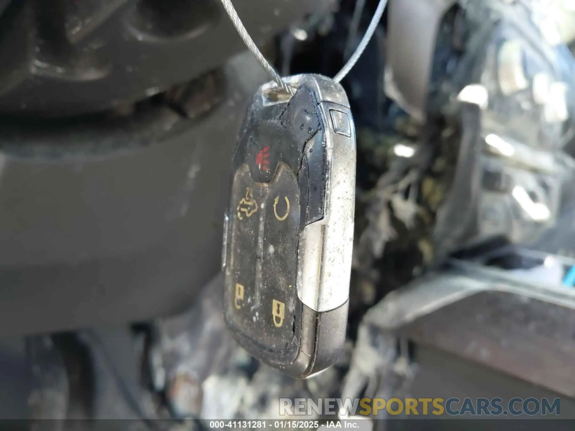 11 Photograph of a damaged car 3GTU9DEDXKG273682 GMC SIERRA 1500 2019