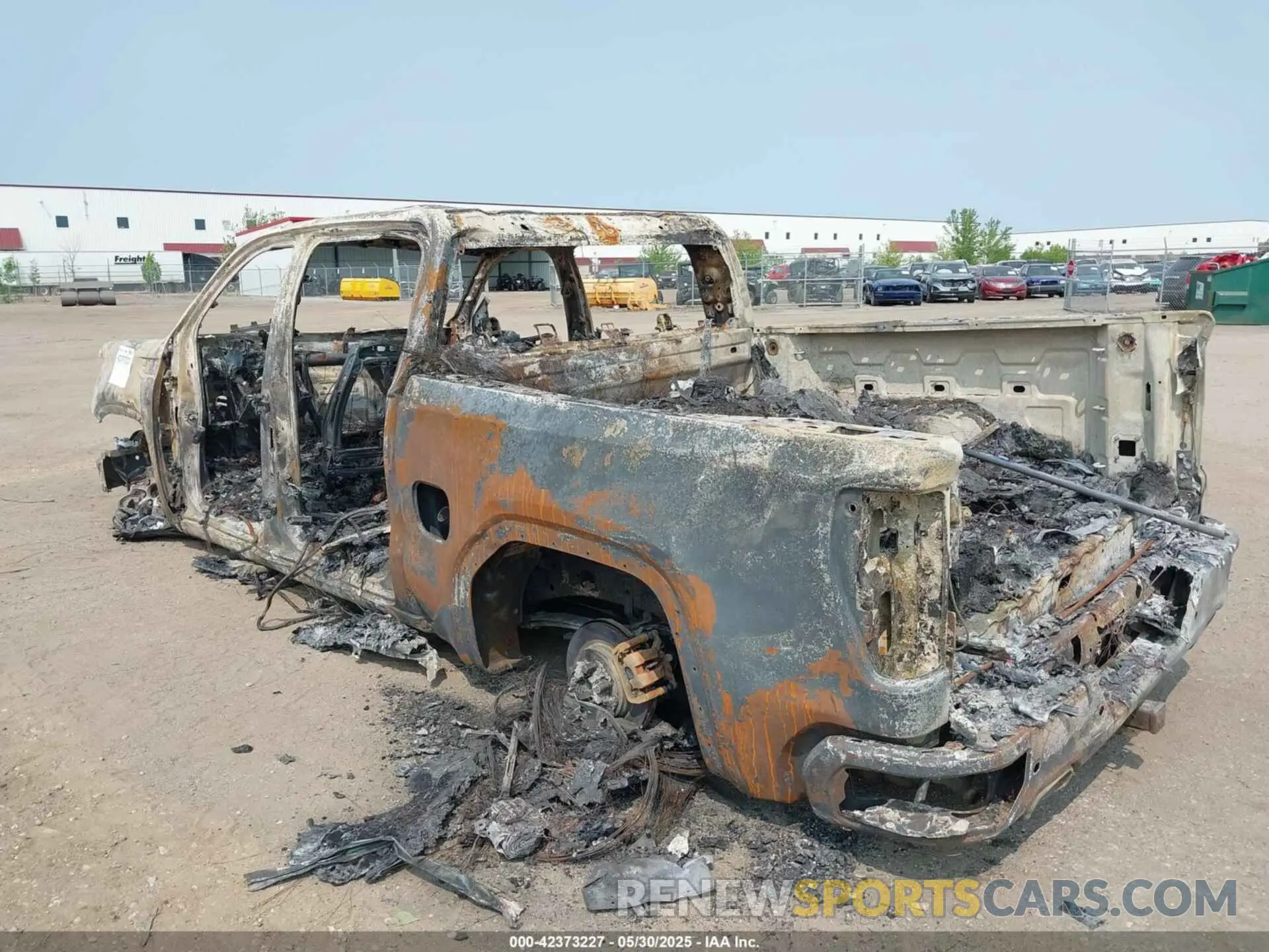3 Photograph of a damaged car 3GTU9FEL7KG139621 GMC SIERRA 1500 2019
