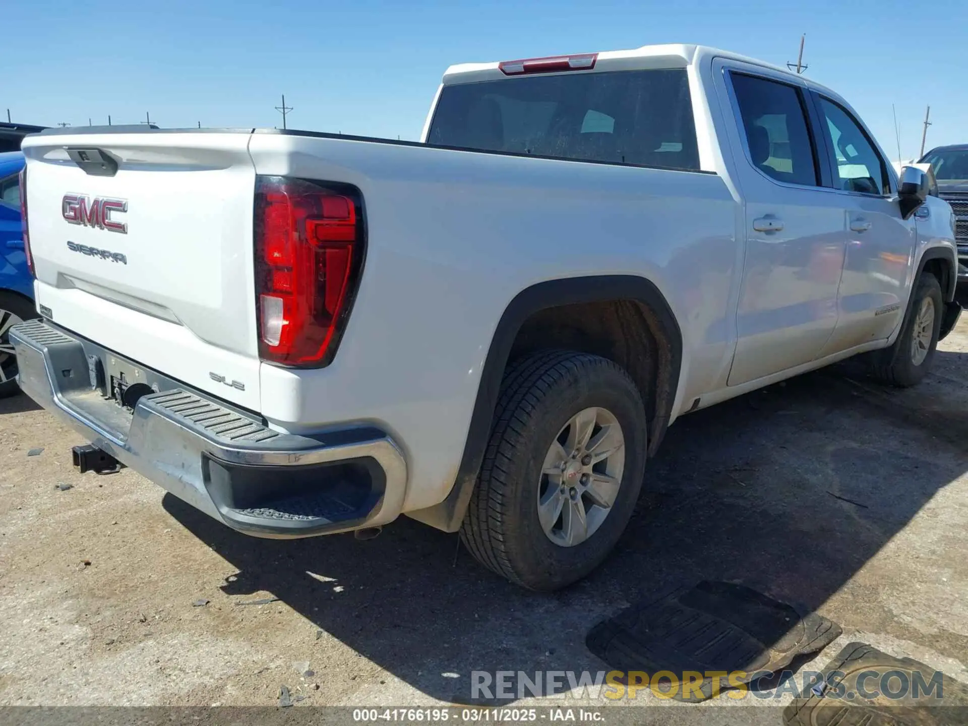 4 Photograph of a damaged car 1GTP8BED2LZ172075 GMC SIERRA 1500 2020
