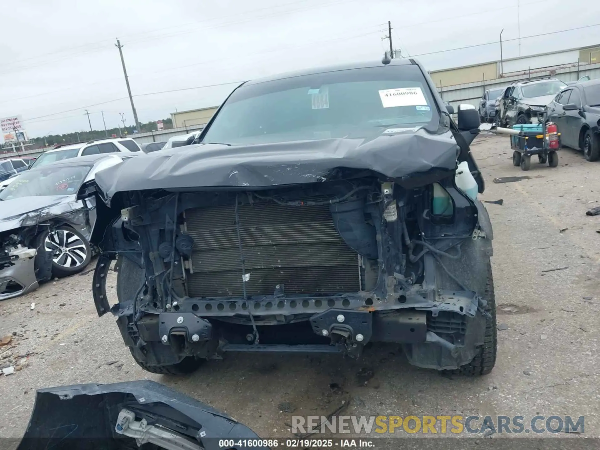 13 Photograph of a damaged car 1GTP8BEDXLZ152530 GMC SIERRA 1500 2020
