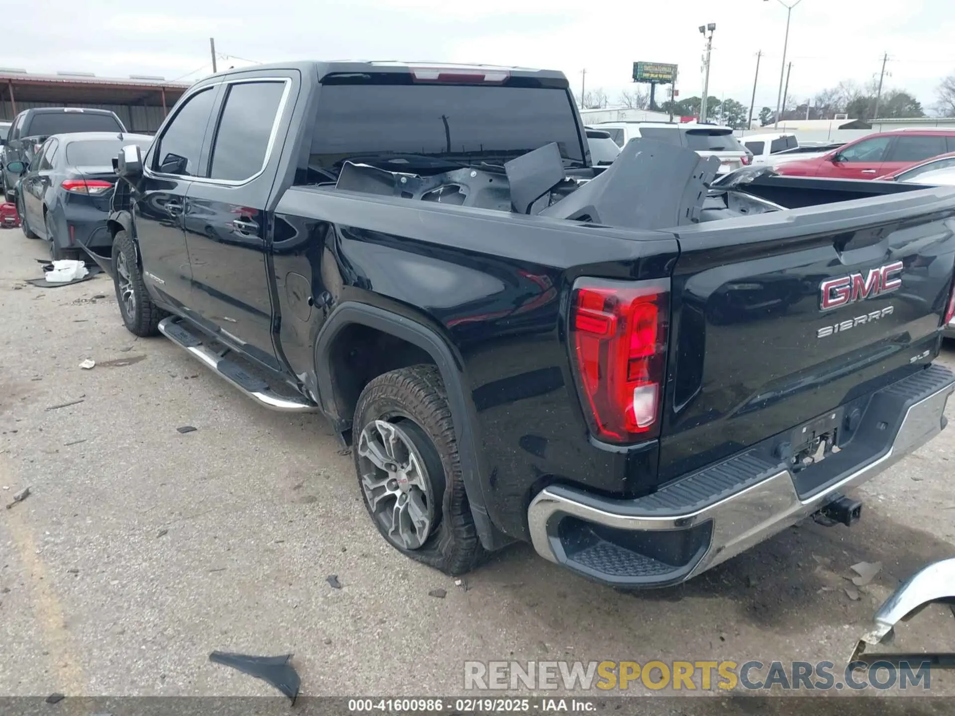 3 Photograph of a damaged car 1GTP8BEDXLZ152530 GMC SIERRA 1500 2020