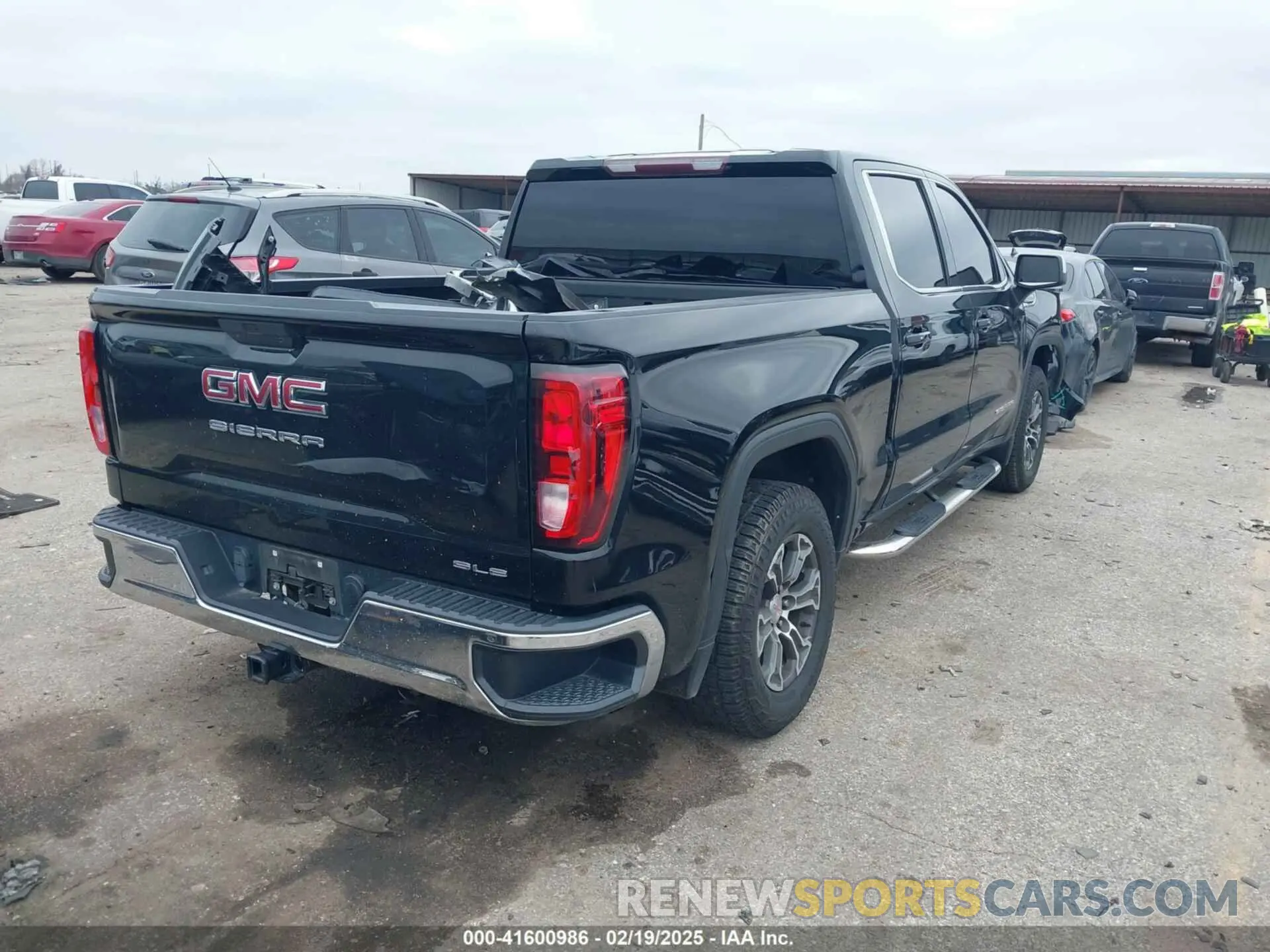 4 Photograph of a damaged car 1GTP8BEDXLZ152530 GMC SIERRA 1500 2020