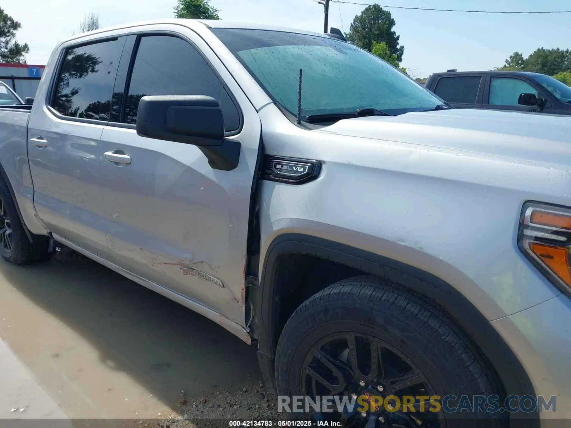 6 Photograph of a damaged car 1GTP8CEDXLZ108002 GMC SIERRA 1500 2020