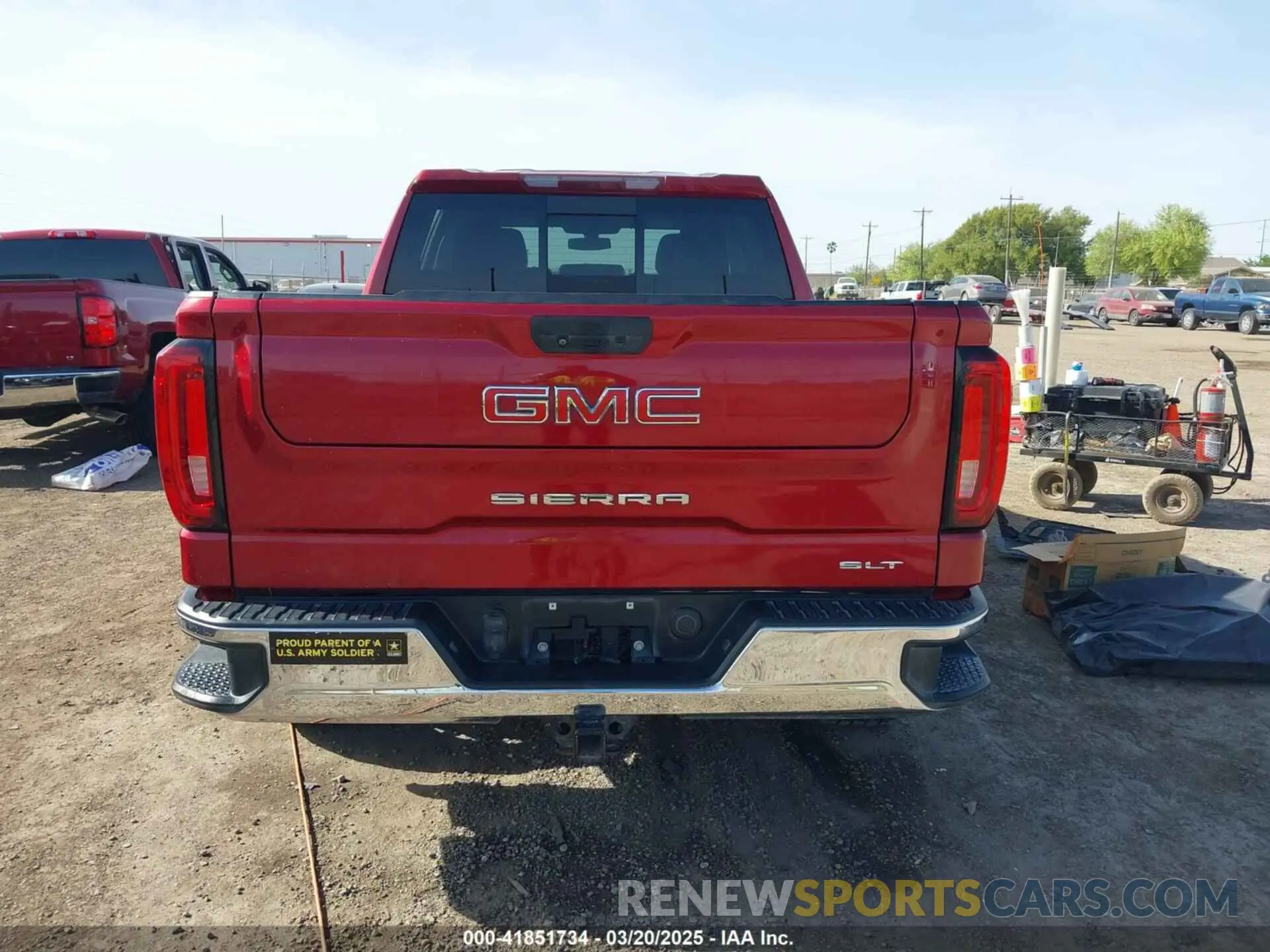 15 Photograph of a damaged car 1GTP8DEDXLZ322820 GMC SIERRA 1500 2020