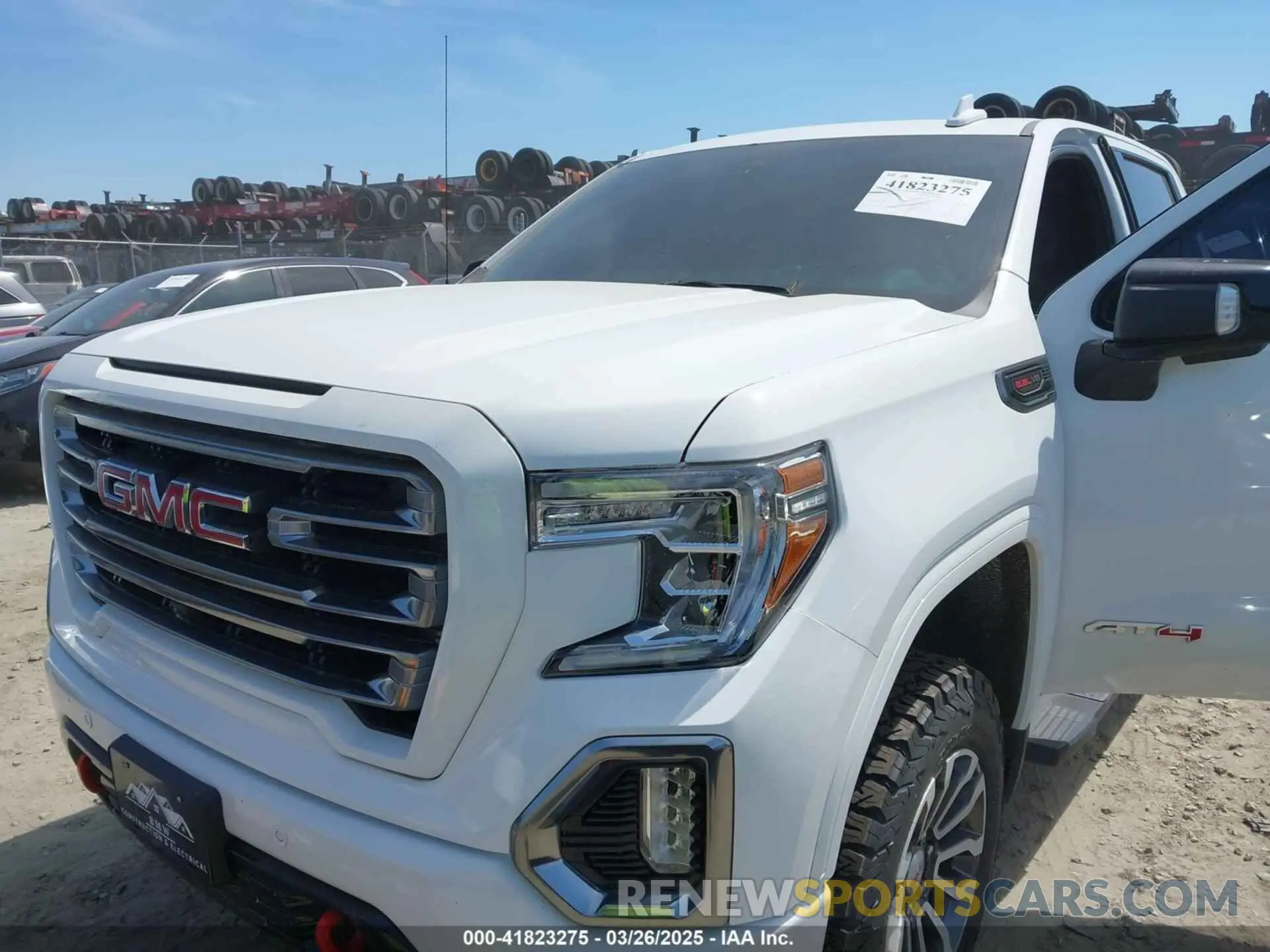 6 Photograph of a damaged car 1GTP9EEL1LZ288888 GMC SIERRA 1500 2020