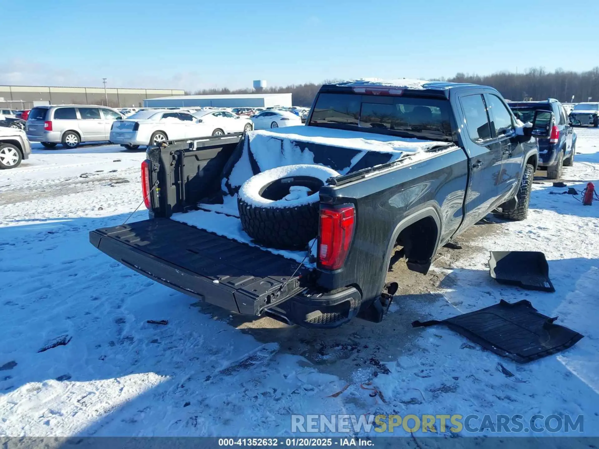 4 Photograph of a damaged car 1GTP9EEL7LZ126778 GMC SIERRA 1500 2020