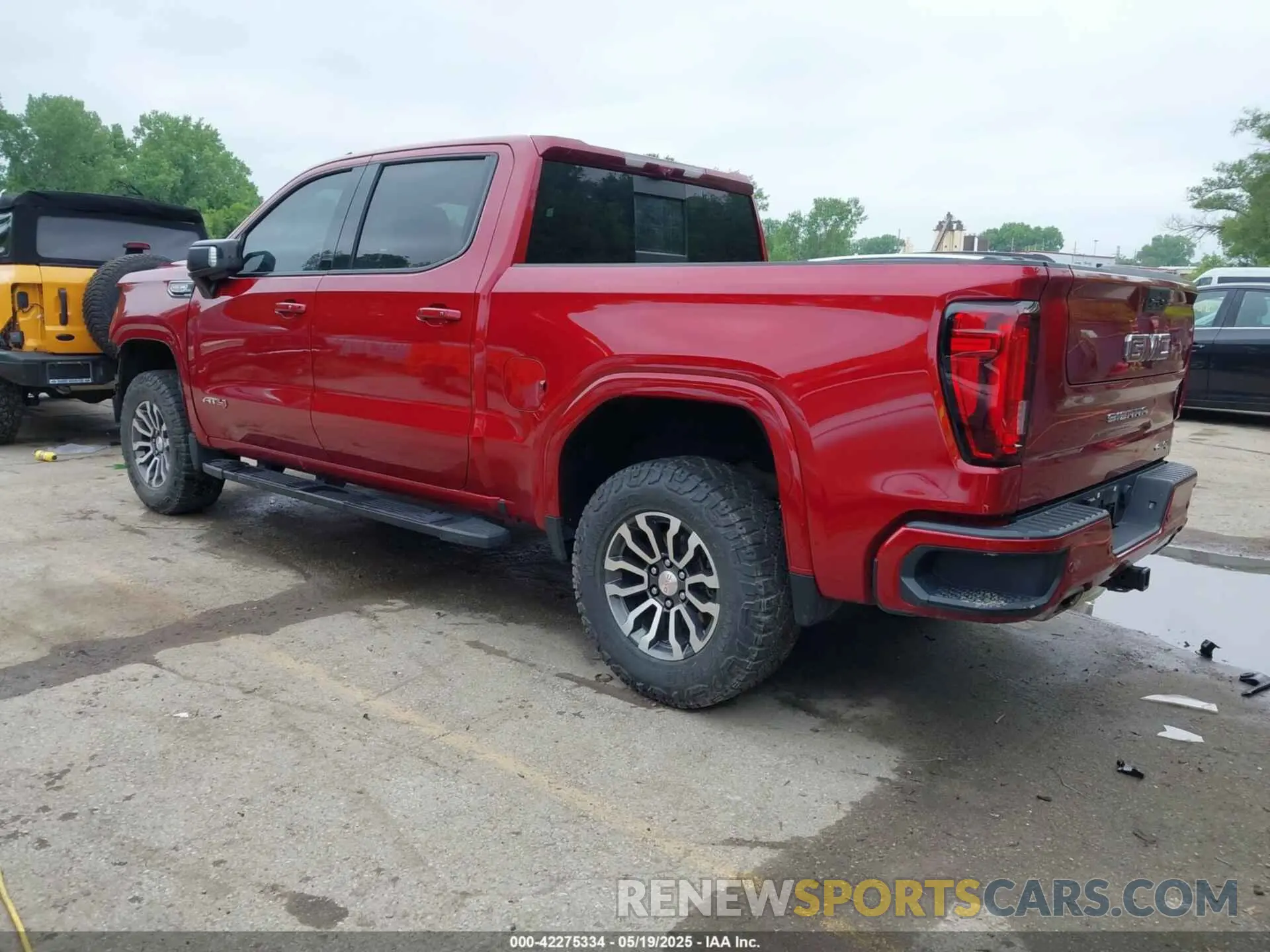 3 Photograph of a damaged car 1GTP9EEL8LZ297488 GMC SIERRA 1500 2020