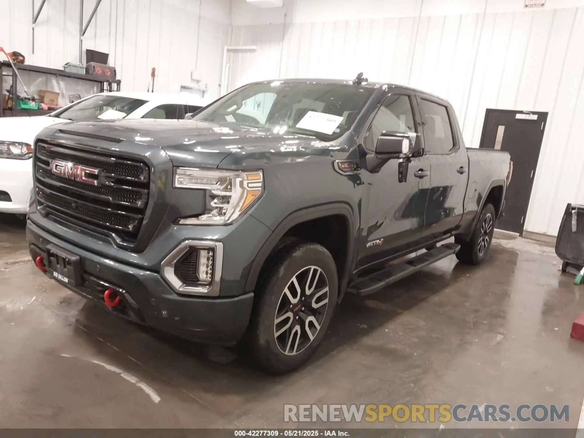 2 Photograph of a damaged car 1GTP9EEL9LZ133098 GMC SIERRA 1500 2020