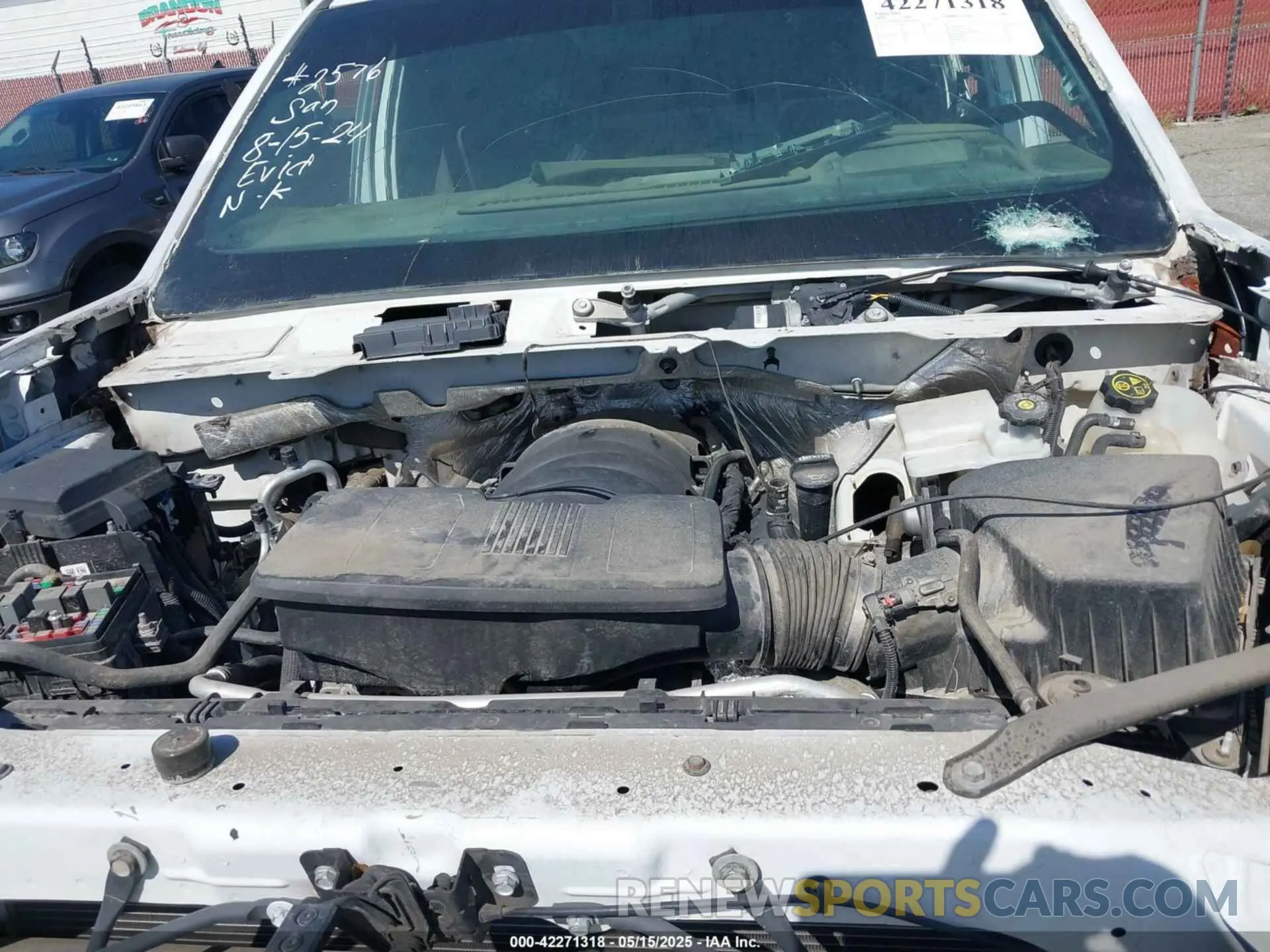 10 Photograph of a damaged car 1GTP9EELXLZ316476 GMC SIERRA 1500 2020