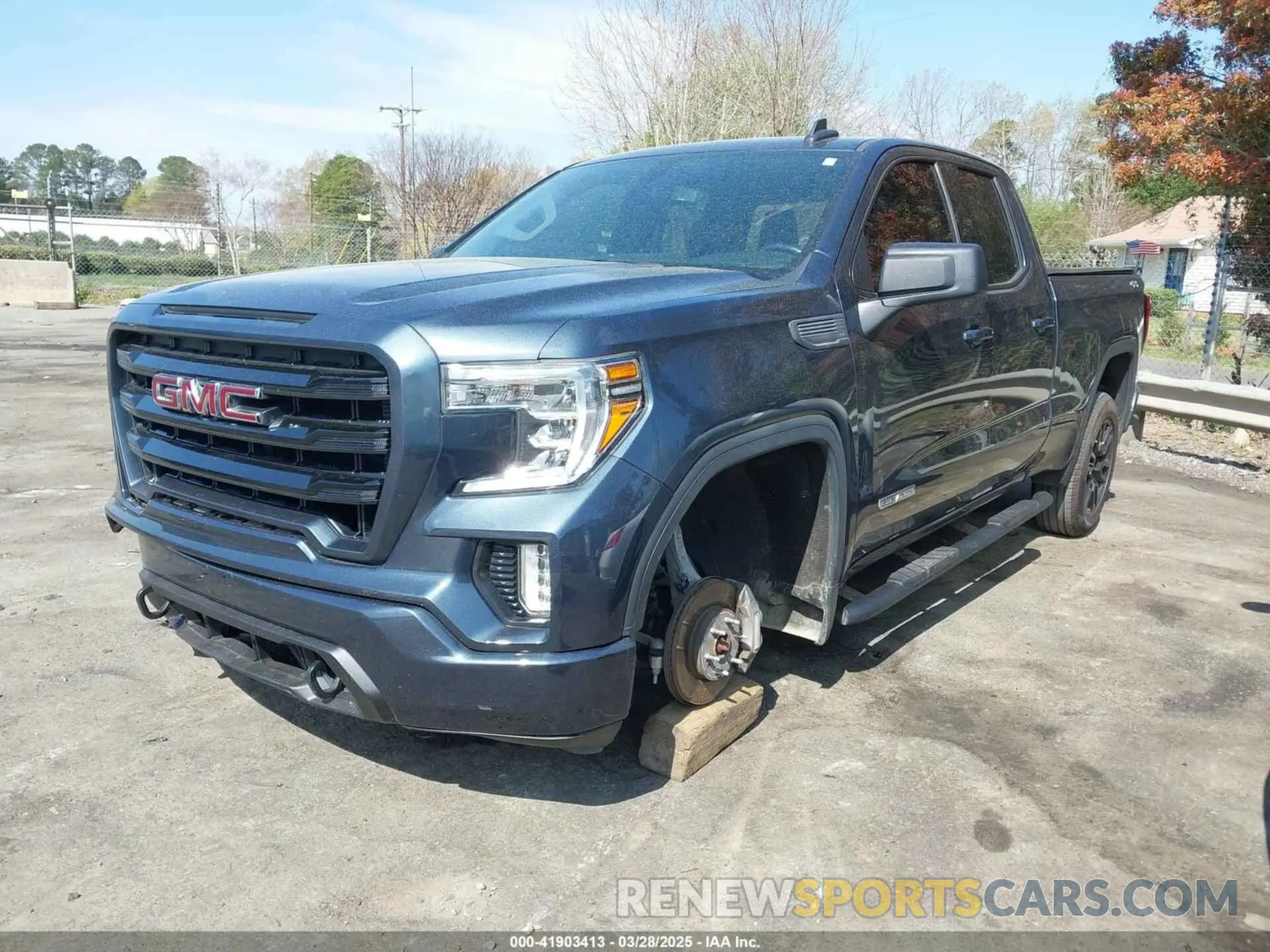 2 Photograph of a damaged car 1GTR9CEK0LZ154197 GMC SIERRA 1500 2020