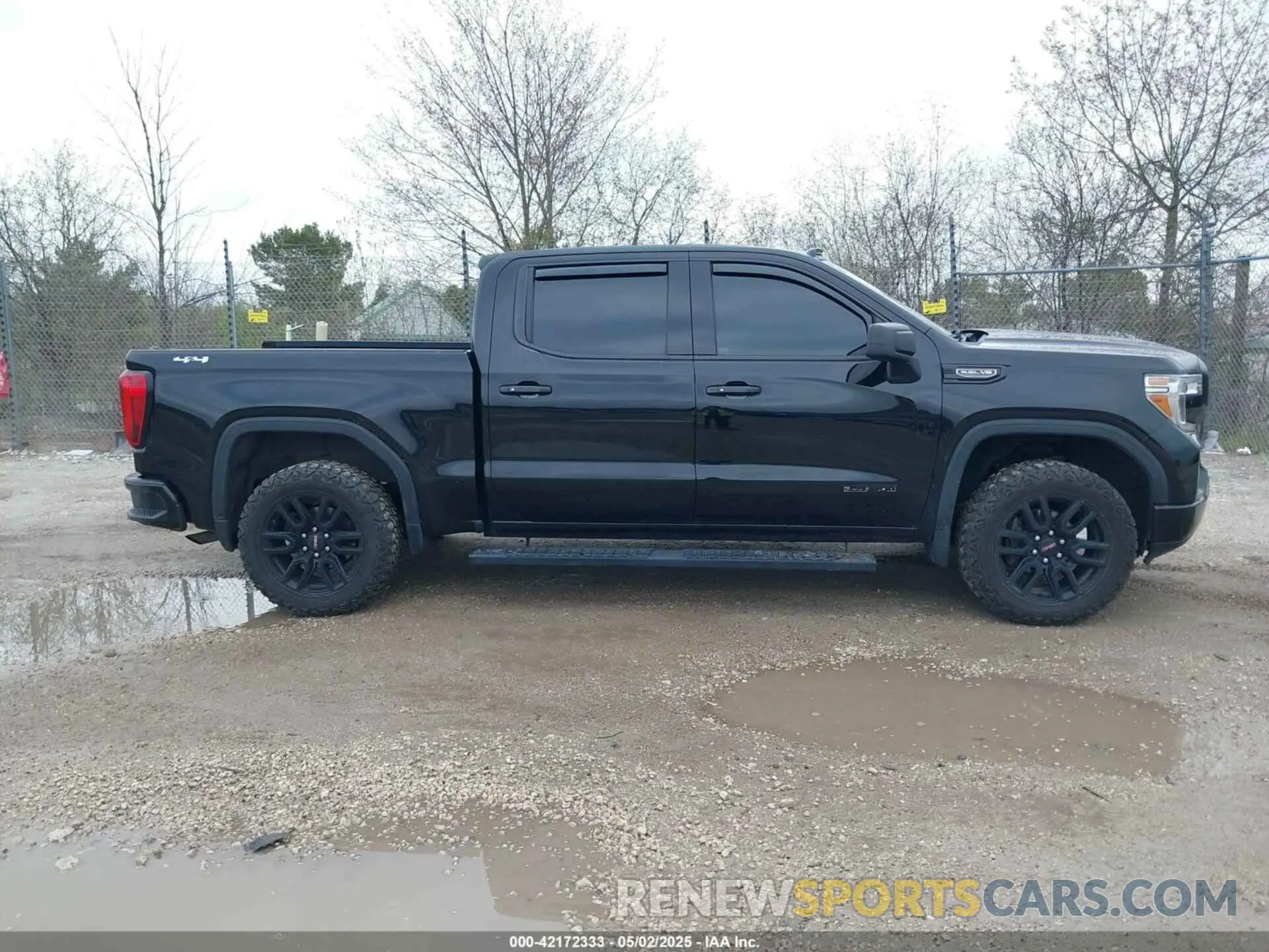 14 Photograph of a damaged car 1GTU9CED6LZ207738 GMC SIERRA 1500 2020