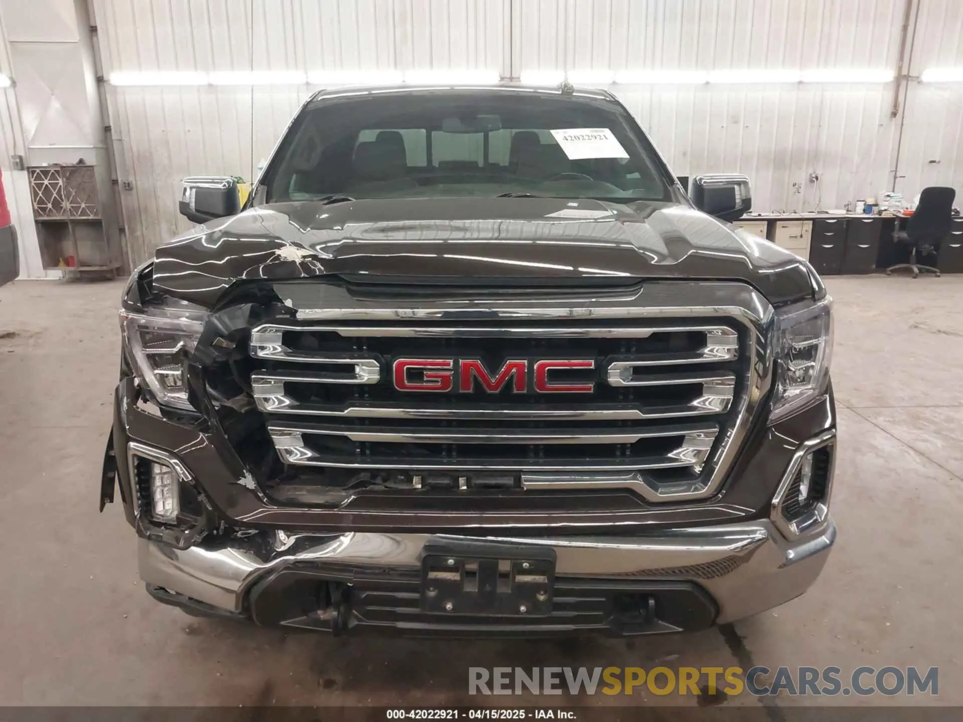 13 Photograph of a damaged car 1GTU9DED1LZ190949 GMC SIERRA 1500 2020