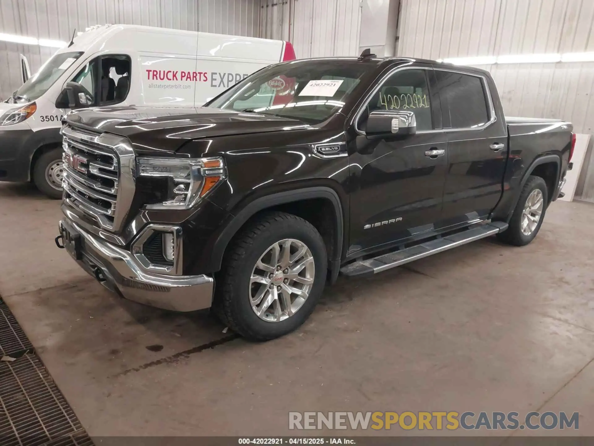 2 Photograph of a damaged car 1GTU9DED1LZ190949 GMC SIERRA 1500 2020