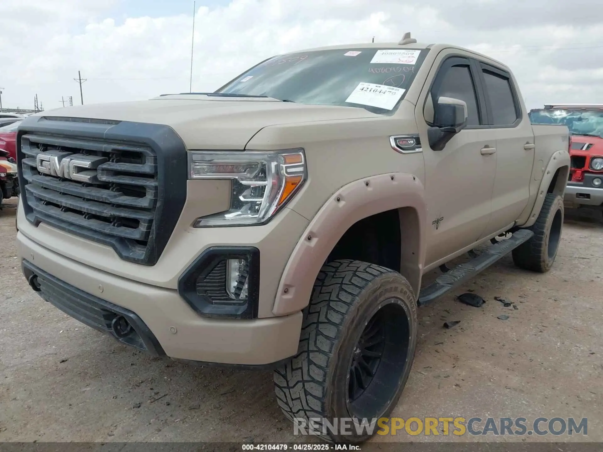 2 Photograph of a damaged car 1GTU9DEL0LZ229571 GMC SIERRA 1500 2020