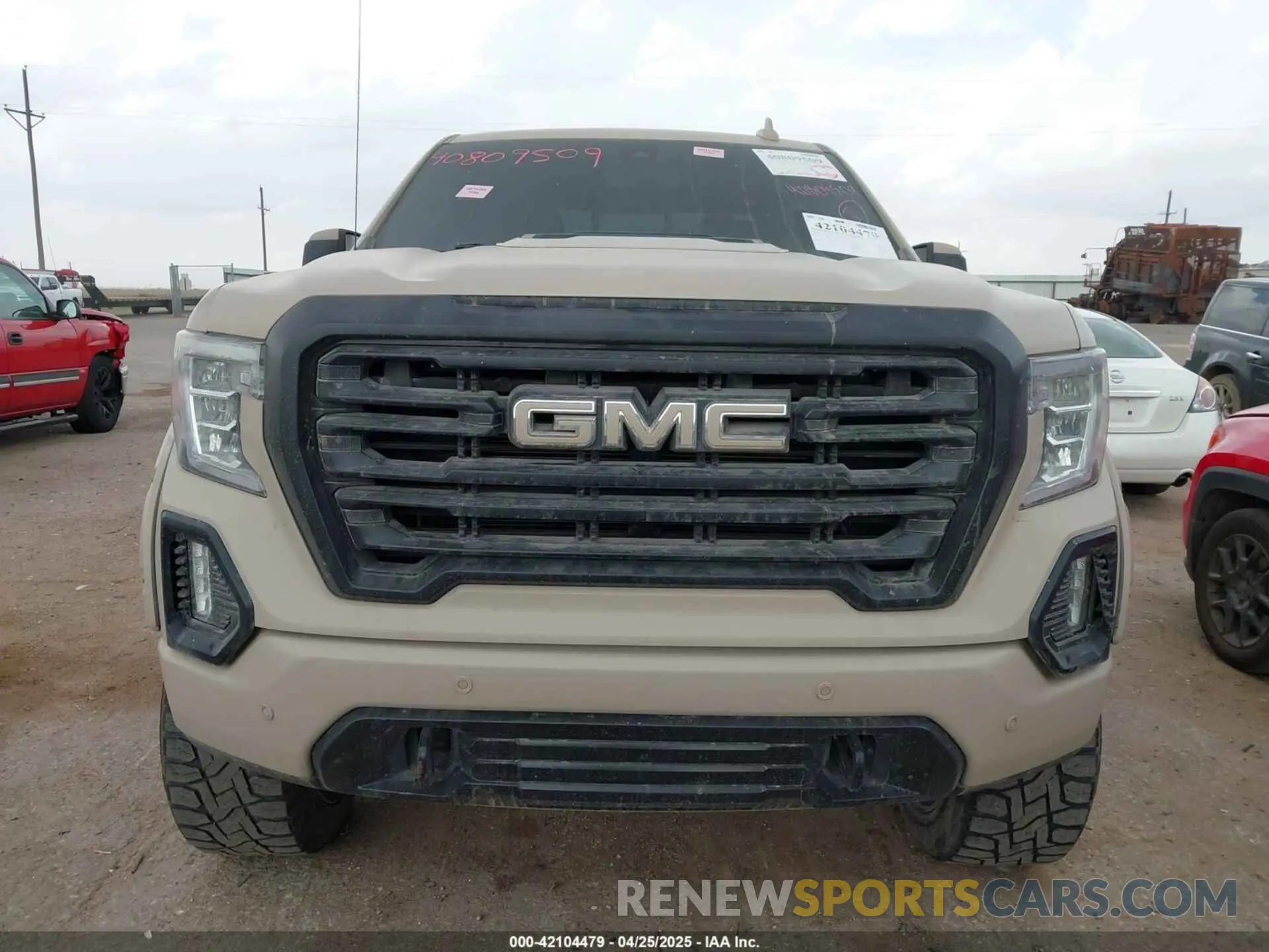 6 Photograph of a damaged car 1GTU9DEL0LZ229571 GMC SIERRA 1500 2020