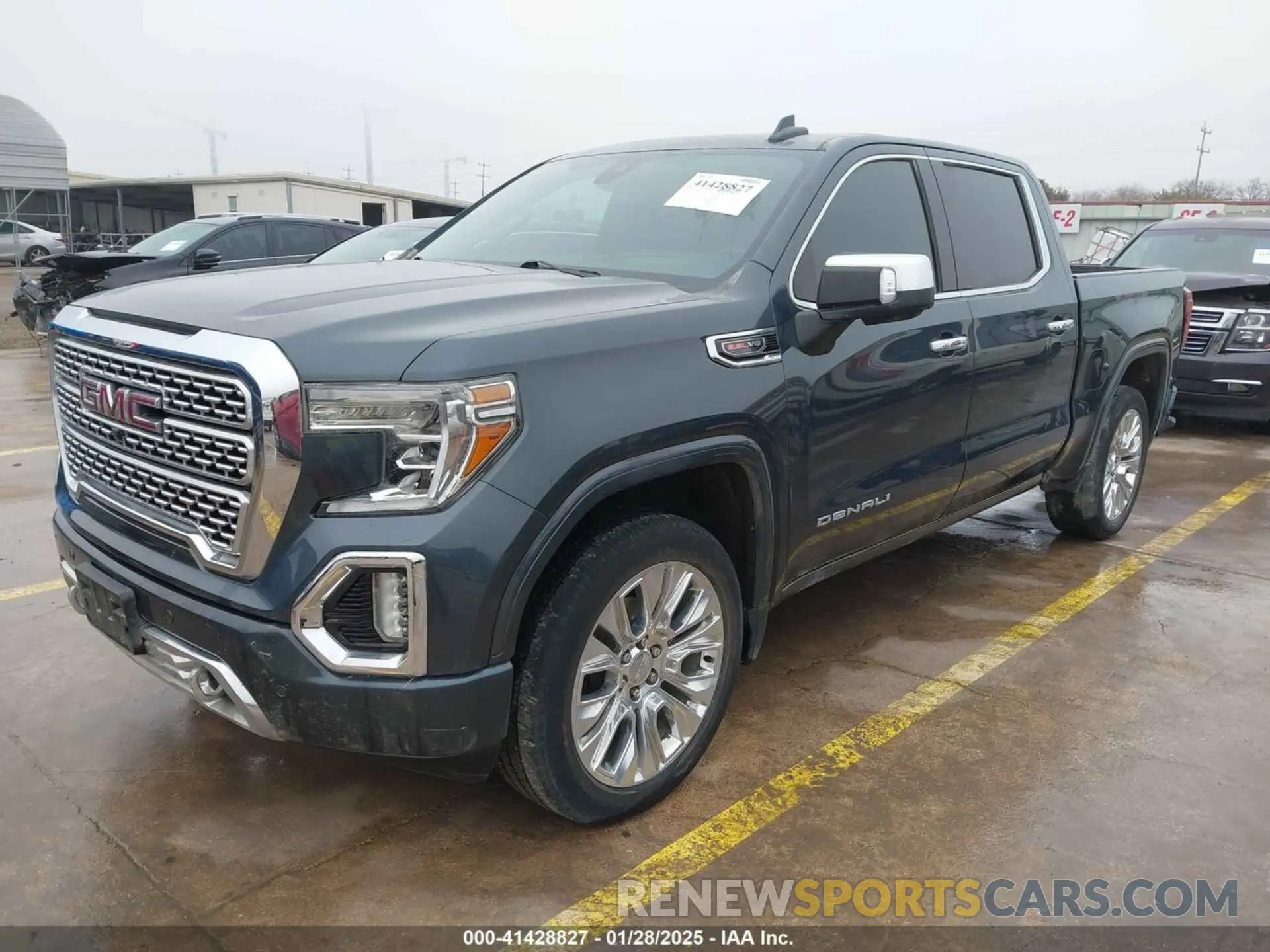 2 Photograph of a damaged car 1GTU9FEL1LZ120581 GMC SIERRA 1500 2020