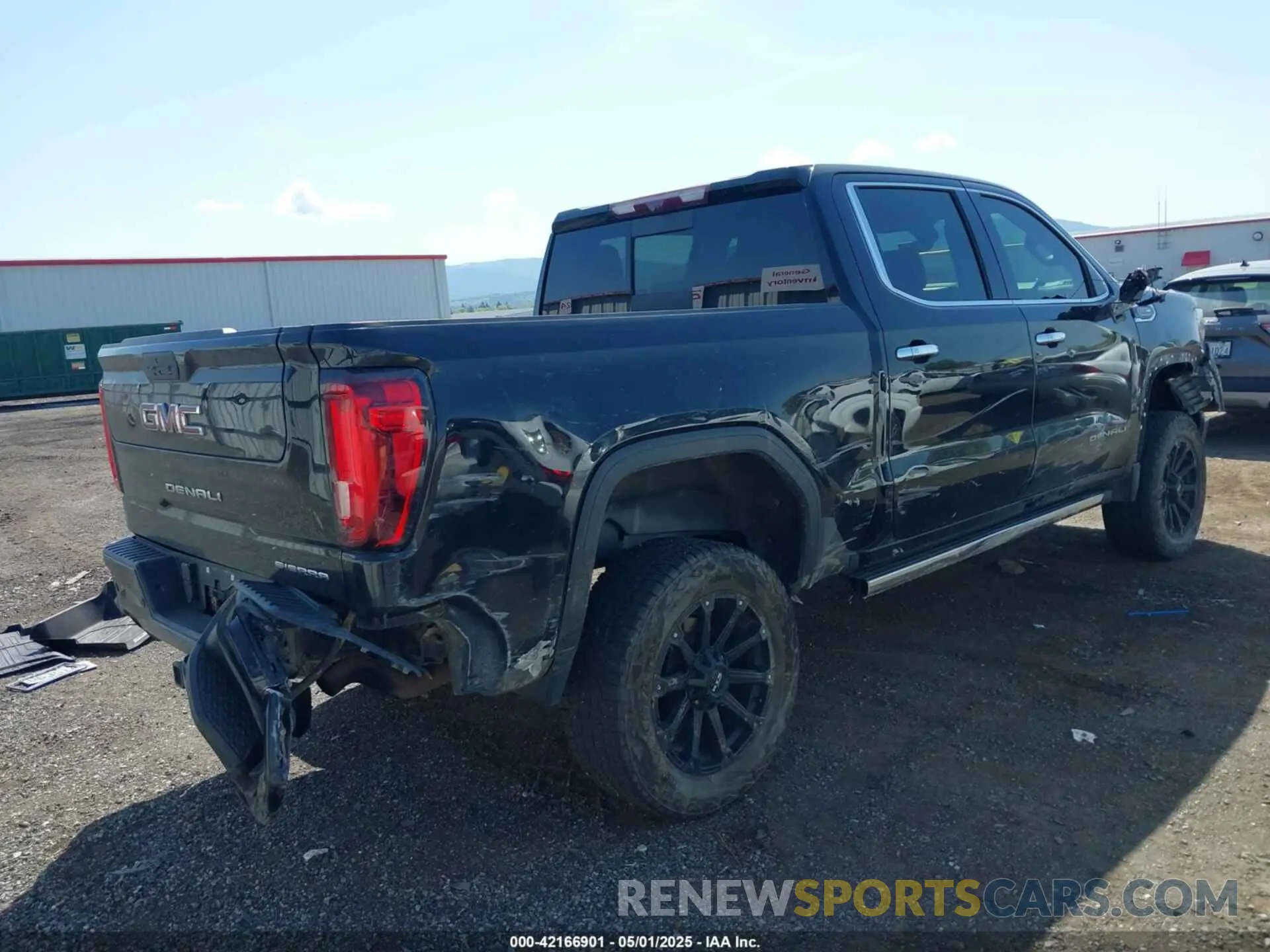 4 Photograph of a damaged car 1GTU9FEL1LZ225850 GMC SIERRA 1500 2020