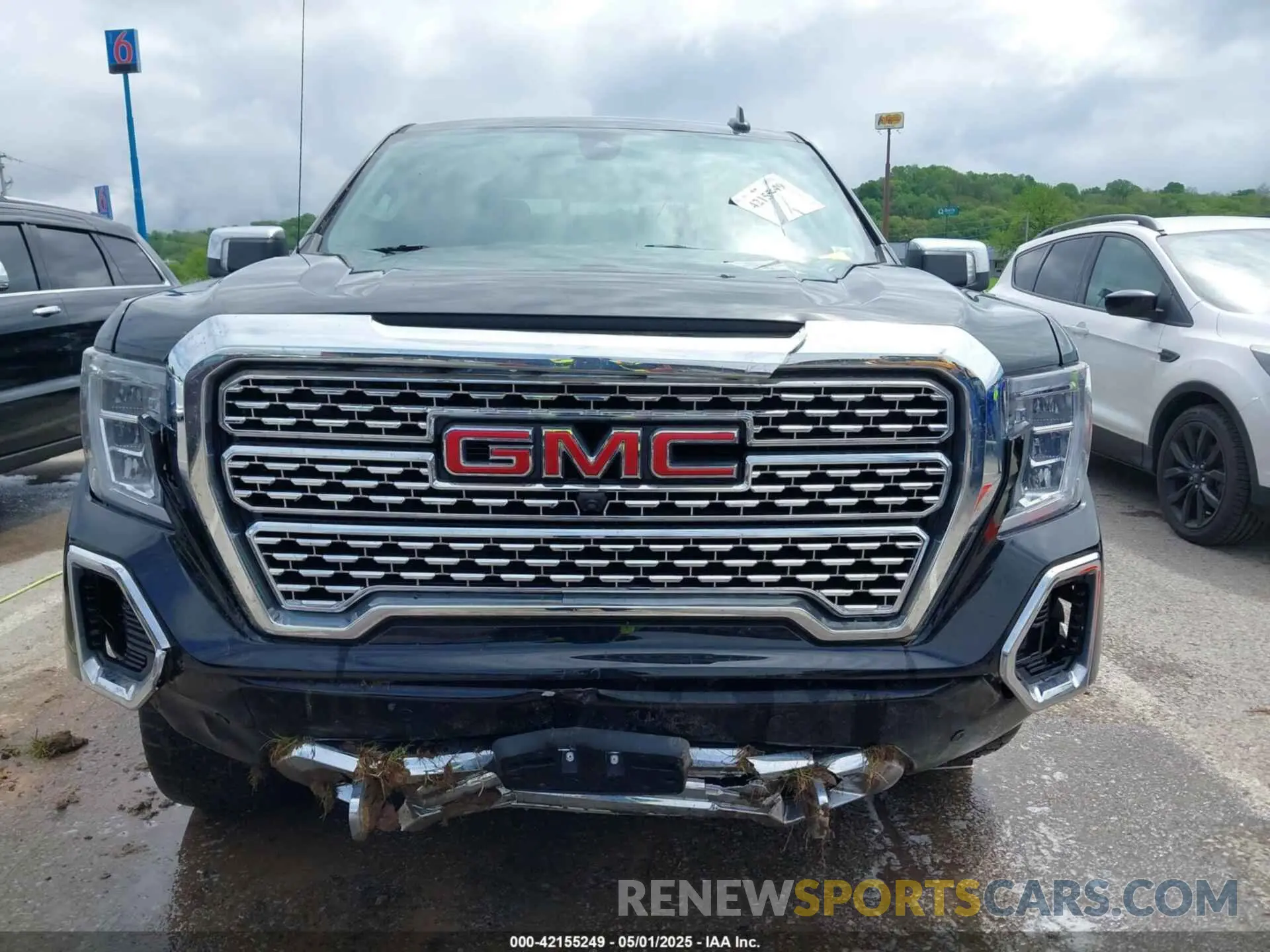 13 Photograph of a damaged car 1GTU9FEL3LZ353975 GMC SIERRA 1500 2020