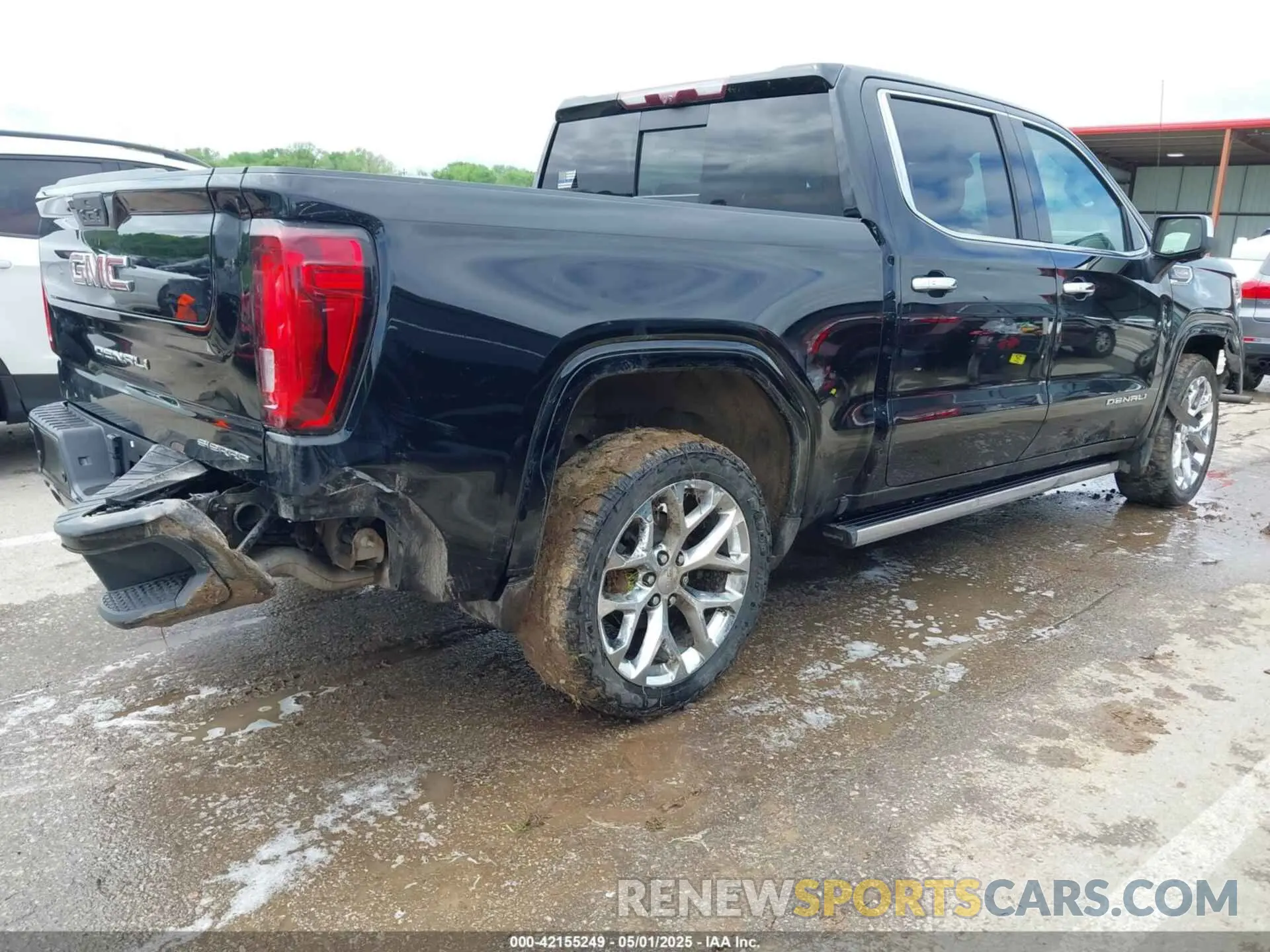 4 Photograph of a damaged car 1GTU9FEL3LZ353975 GMC SIERRA 1500 2020