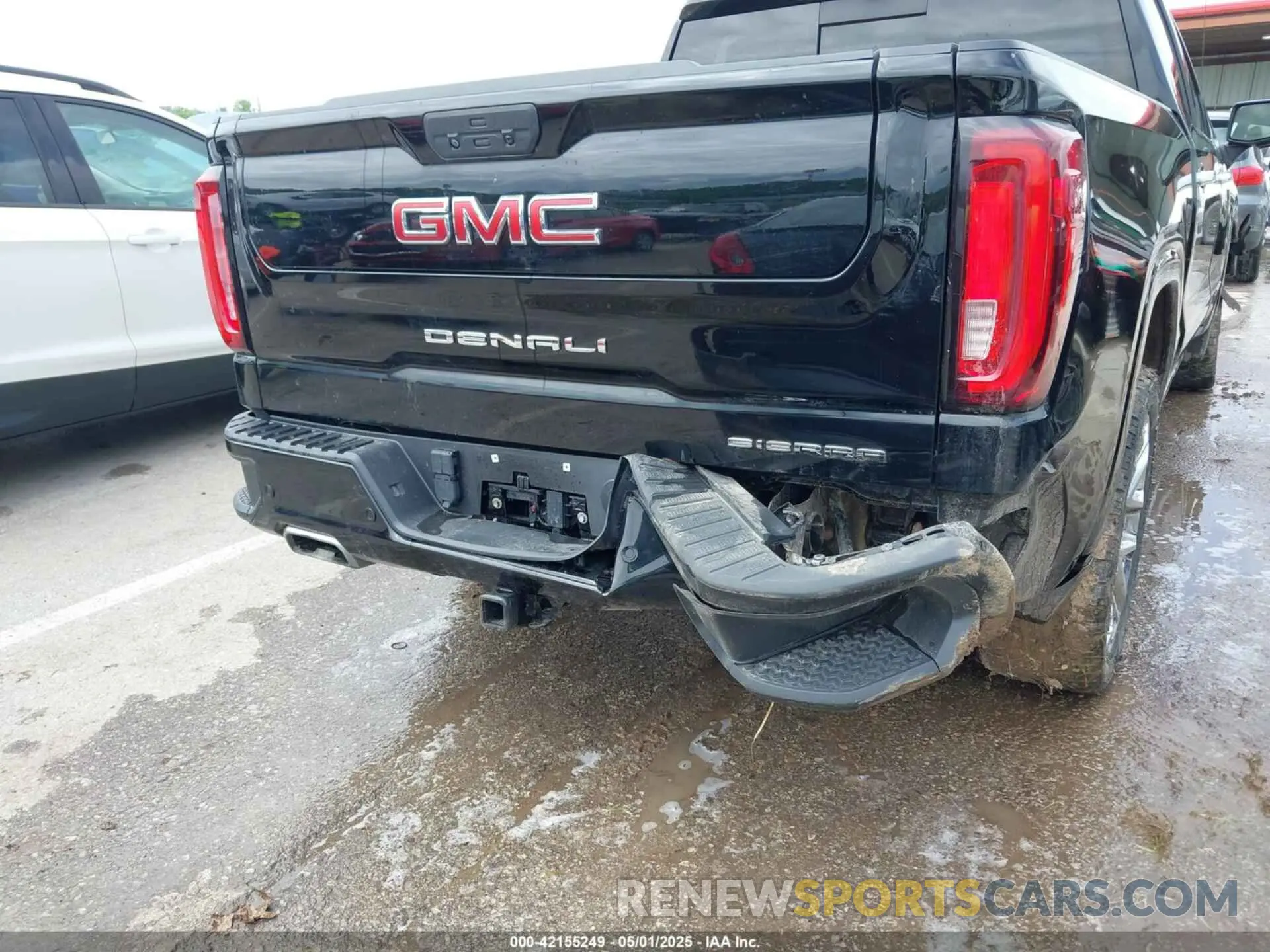 6 Photograph of a damaged car 1GTU9FEL3LZ353975 GMC SIERRA 1500 2020