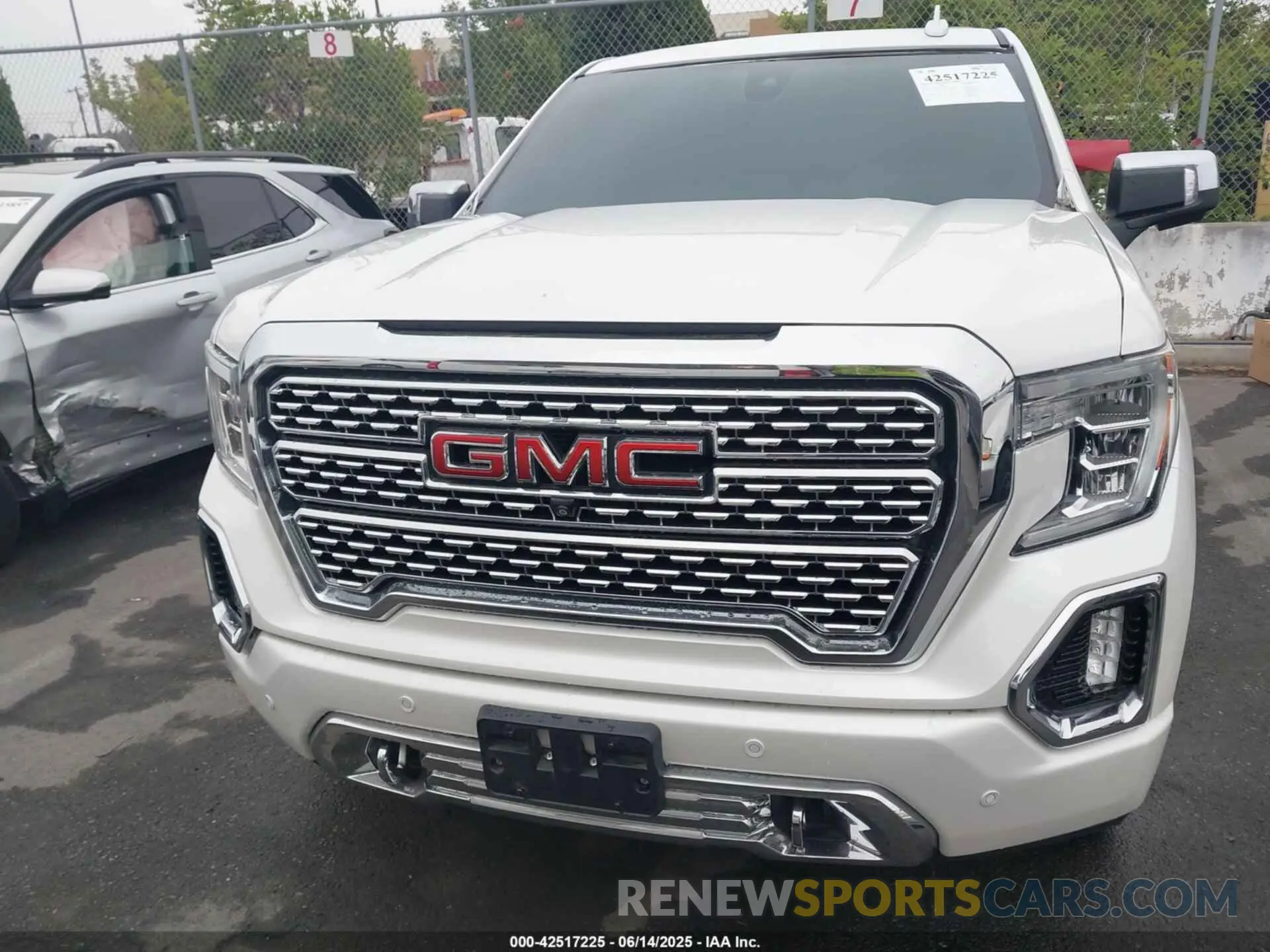13 Photograph of a damaged car 1GTU9FEL5LZ160789 GMC SIERRA 1500 2020