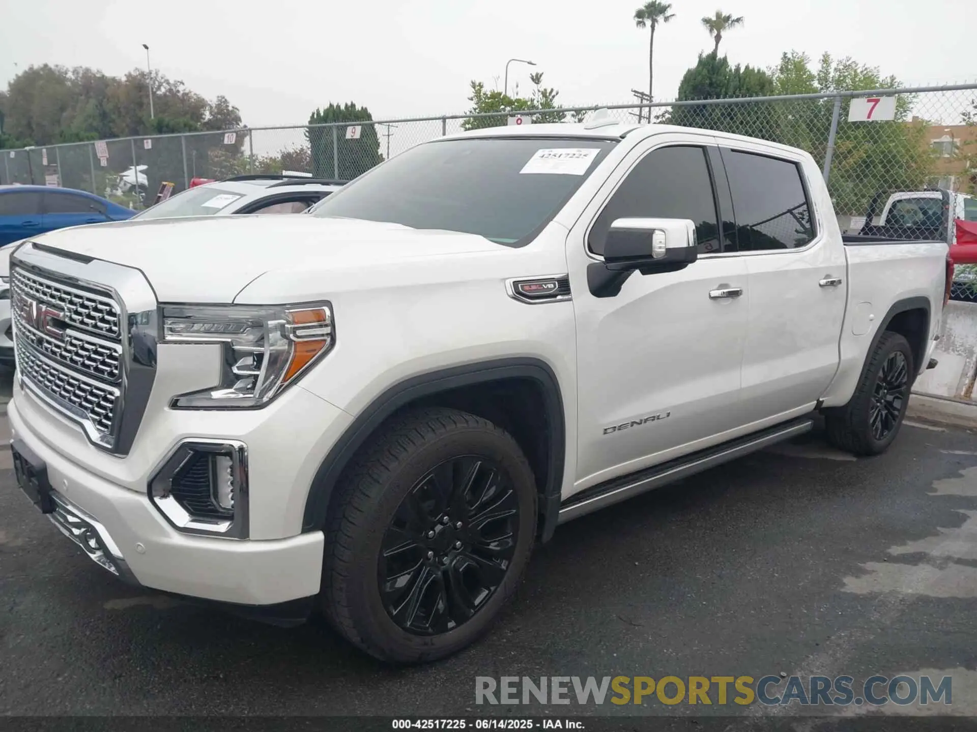 2 Photograph of a damaged car 1GTU9FEL5LZ160789 GMC SIERRA 1500 2020