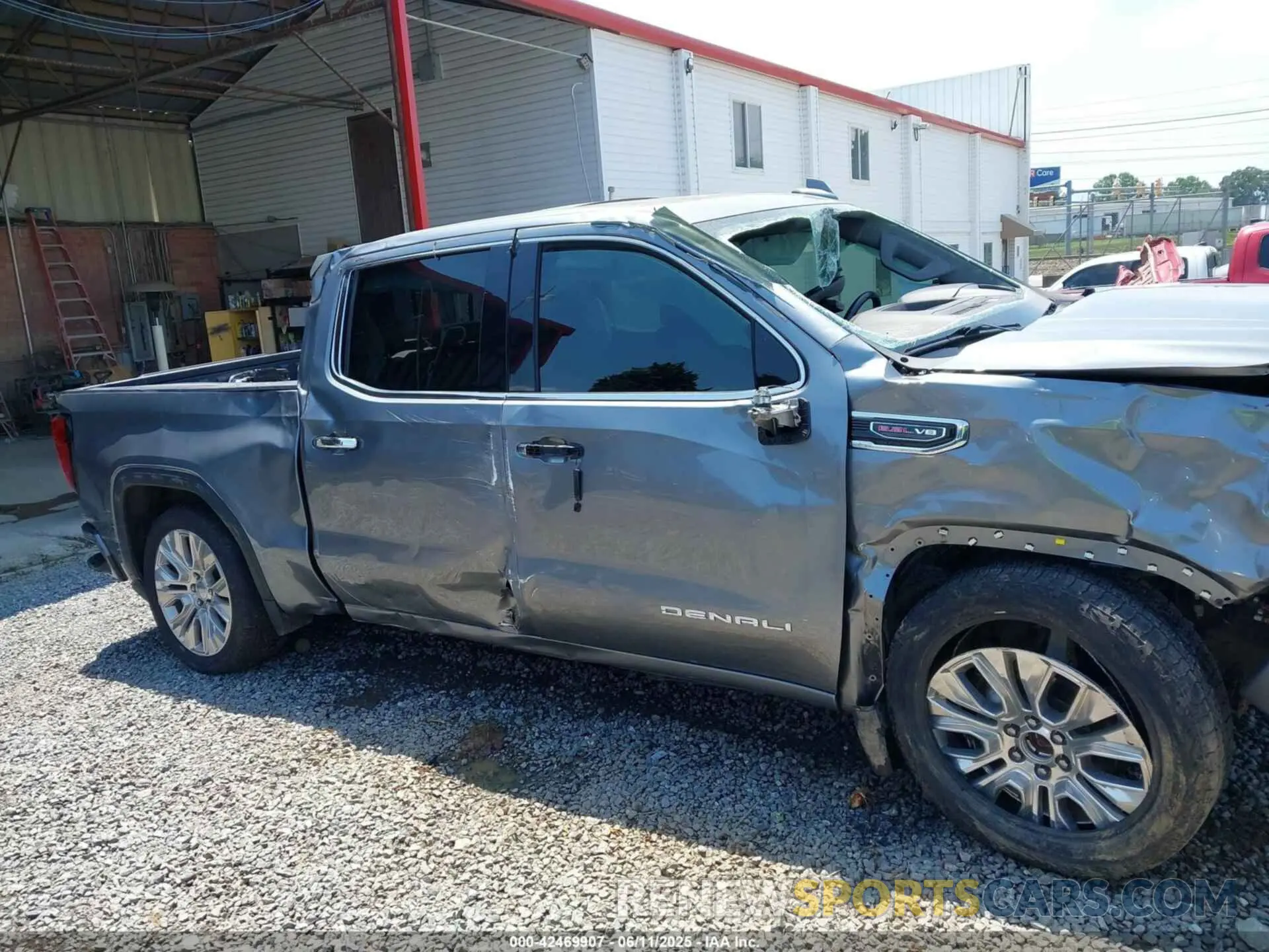 12 Photograph of a damaged car 1GTU9FEL5LZ176121 GMC SIERRA 1500 2020