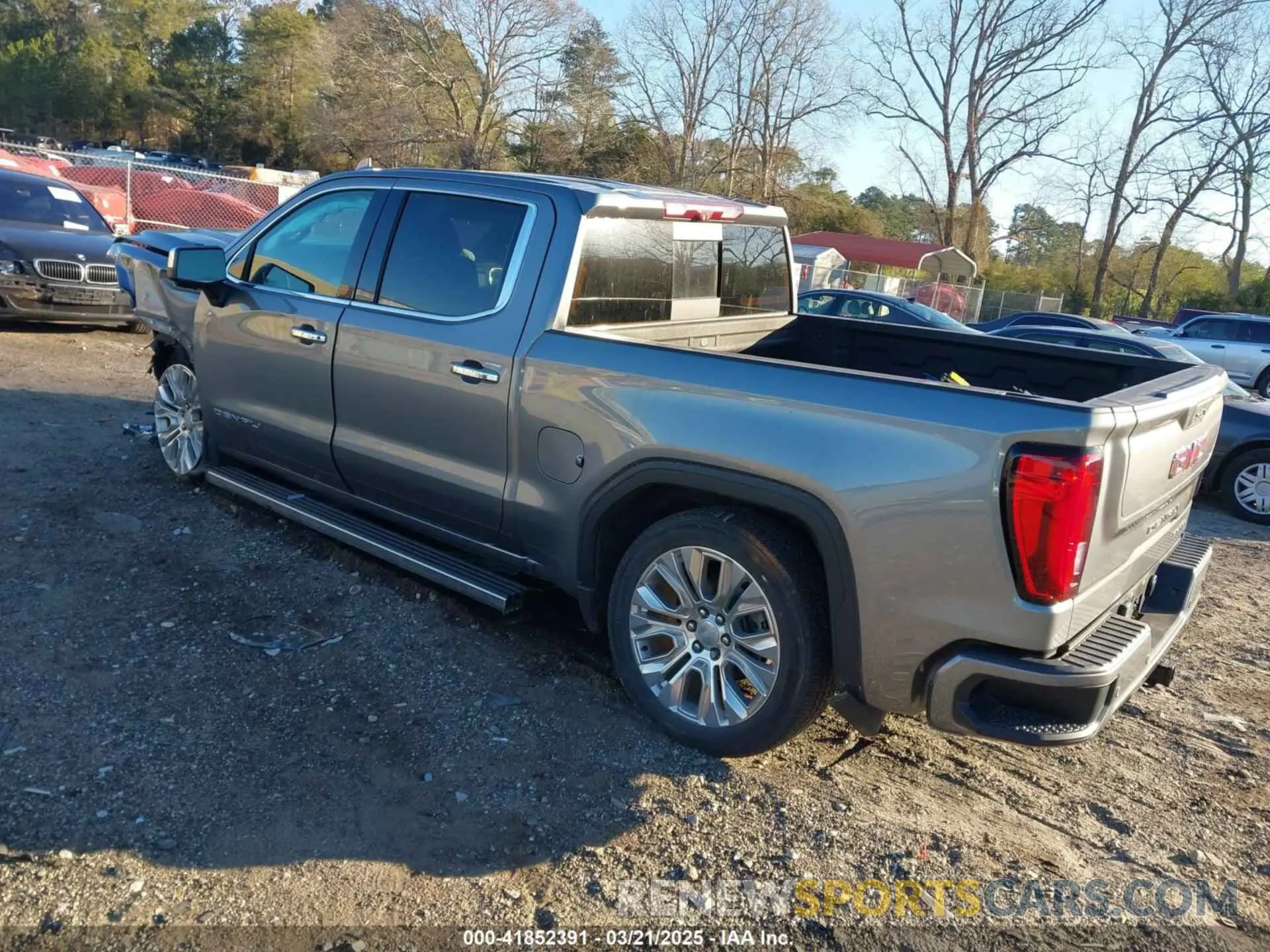 3 Photograph of a damaged car 1GTU9FEL9LZ175618 GMC SIERRA 1500 2020