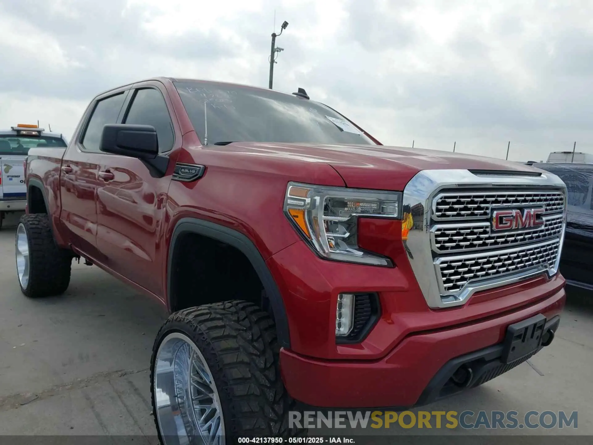 1 Photograph of a damaged car 3GTP8CED4LG267923 GMC SIERRA 1500 2020