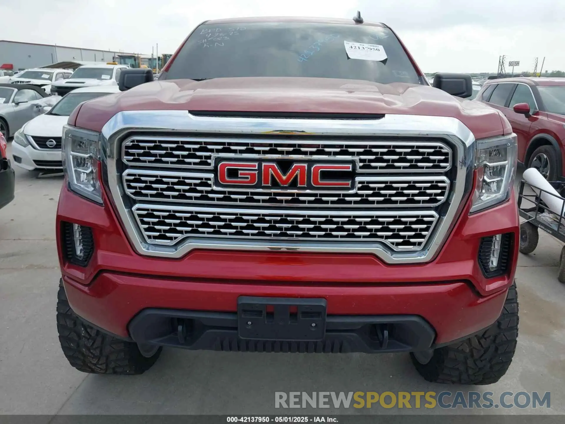 11 Photograph of a damaged car 3GTP8CED4LG267923 GMC SIERRA 1500 2020