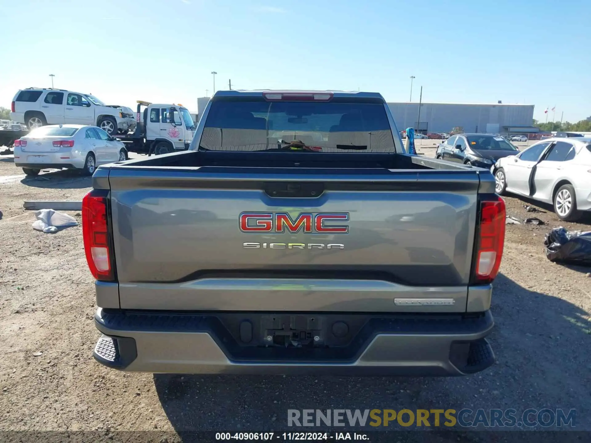 16 Photograph of a damaged car 3GTP8CED9LG242449 GMC SIERRA 1500 2020
